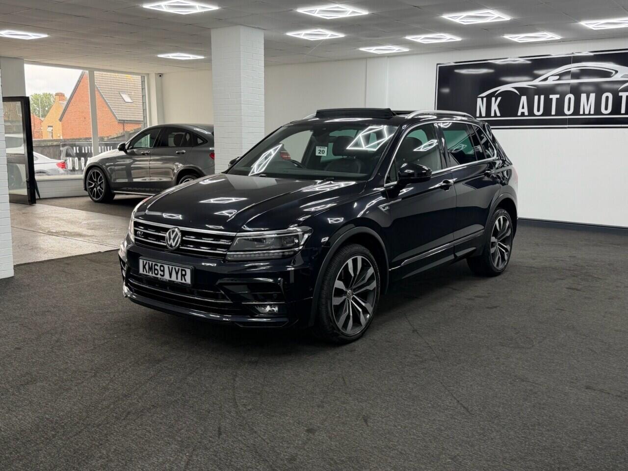 Volkswagen Tiguan - Image 8