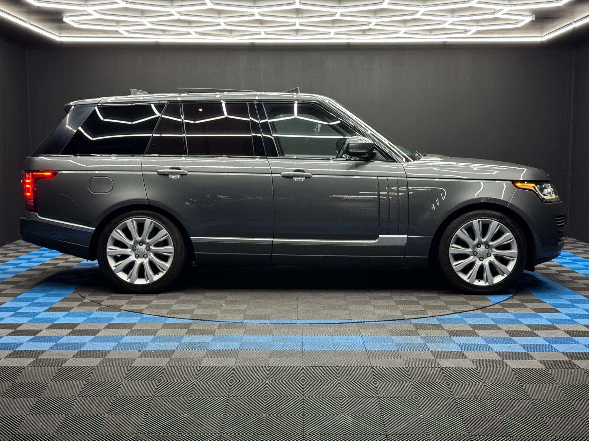 Land Rover Range Rover - Image 4