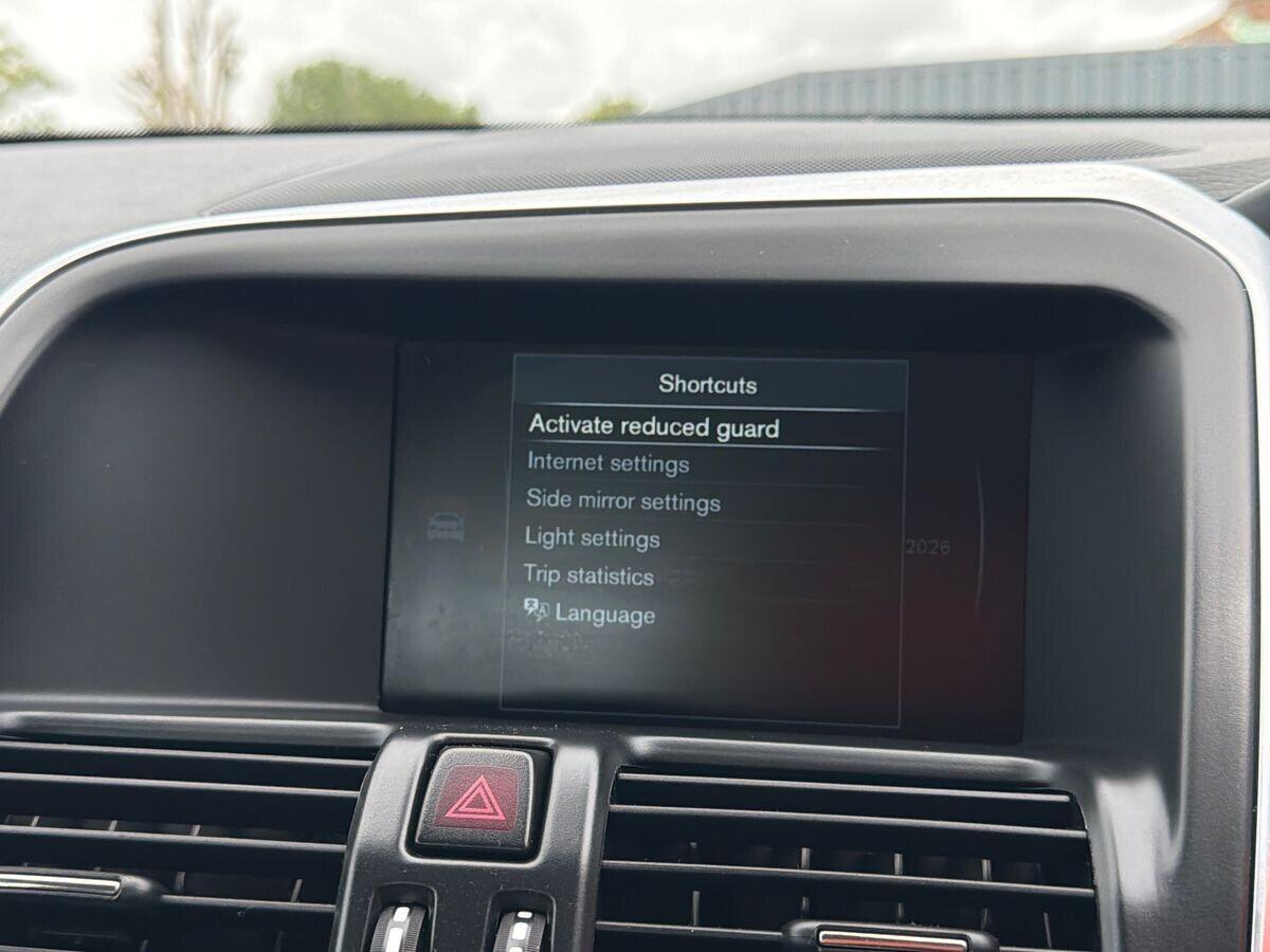 Volvo XC60 - Image 23