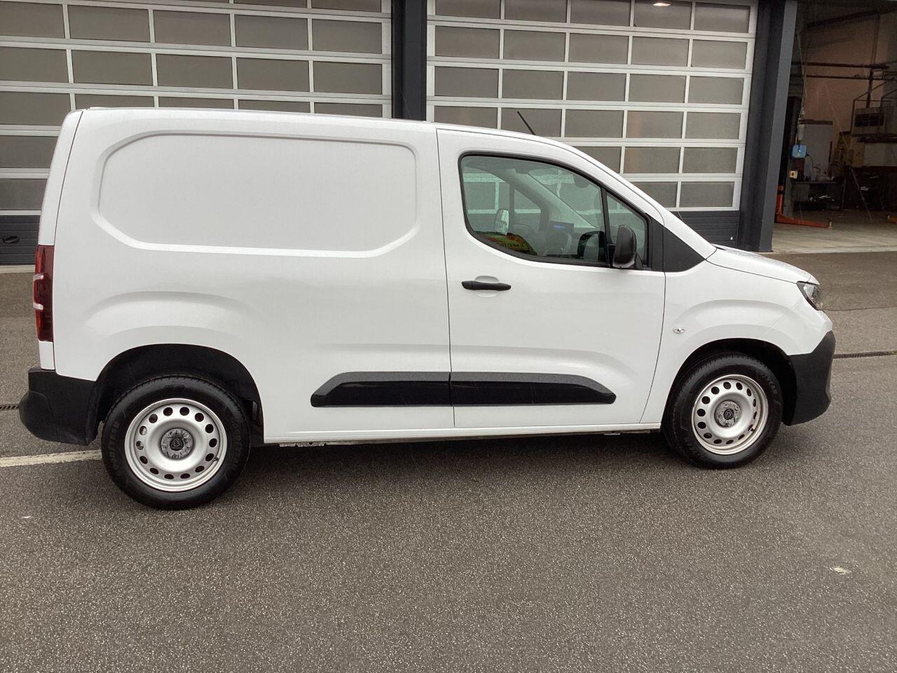 Peugeot Partner - Image 8