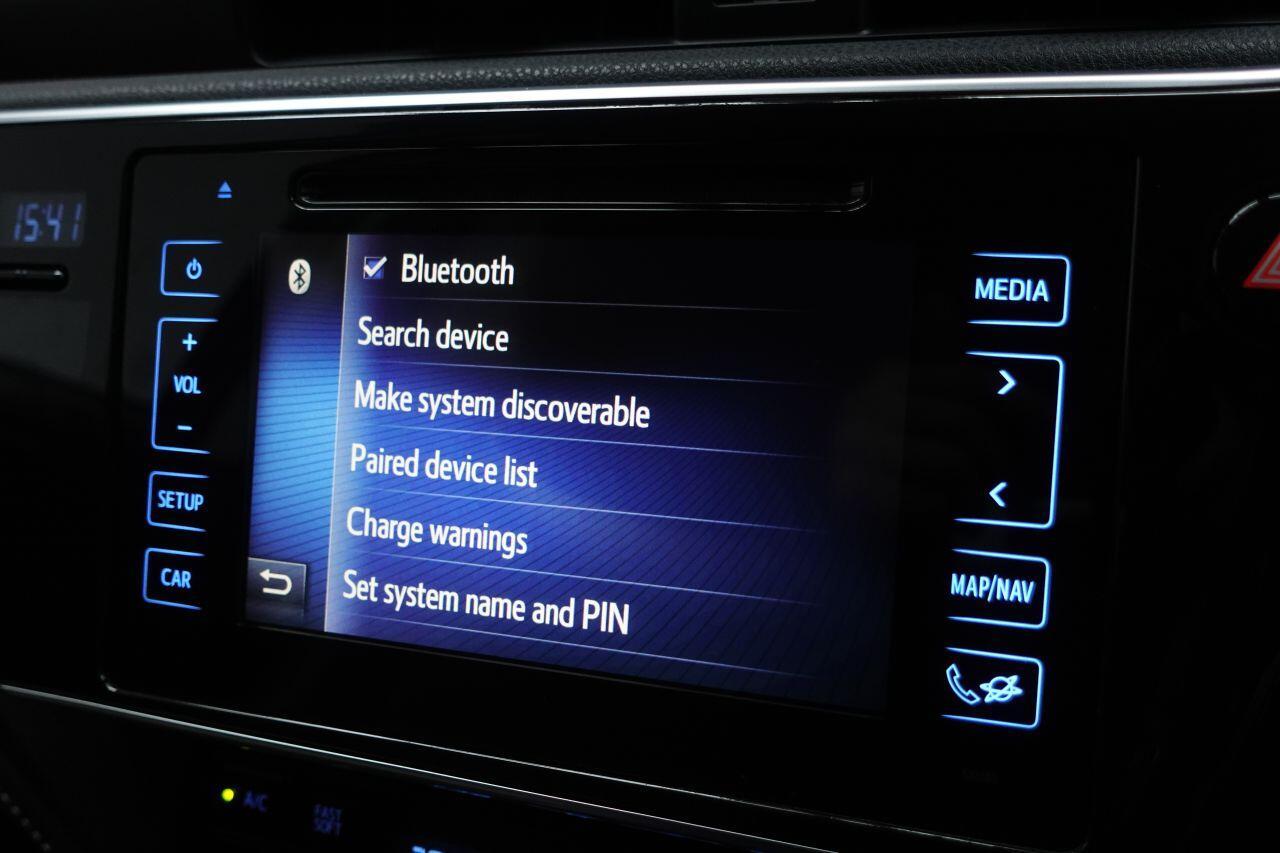 Toyota Auris - Image 26