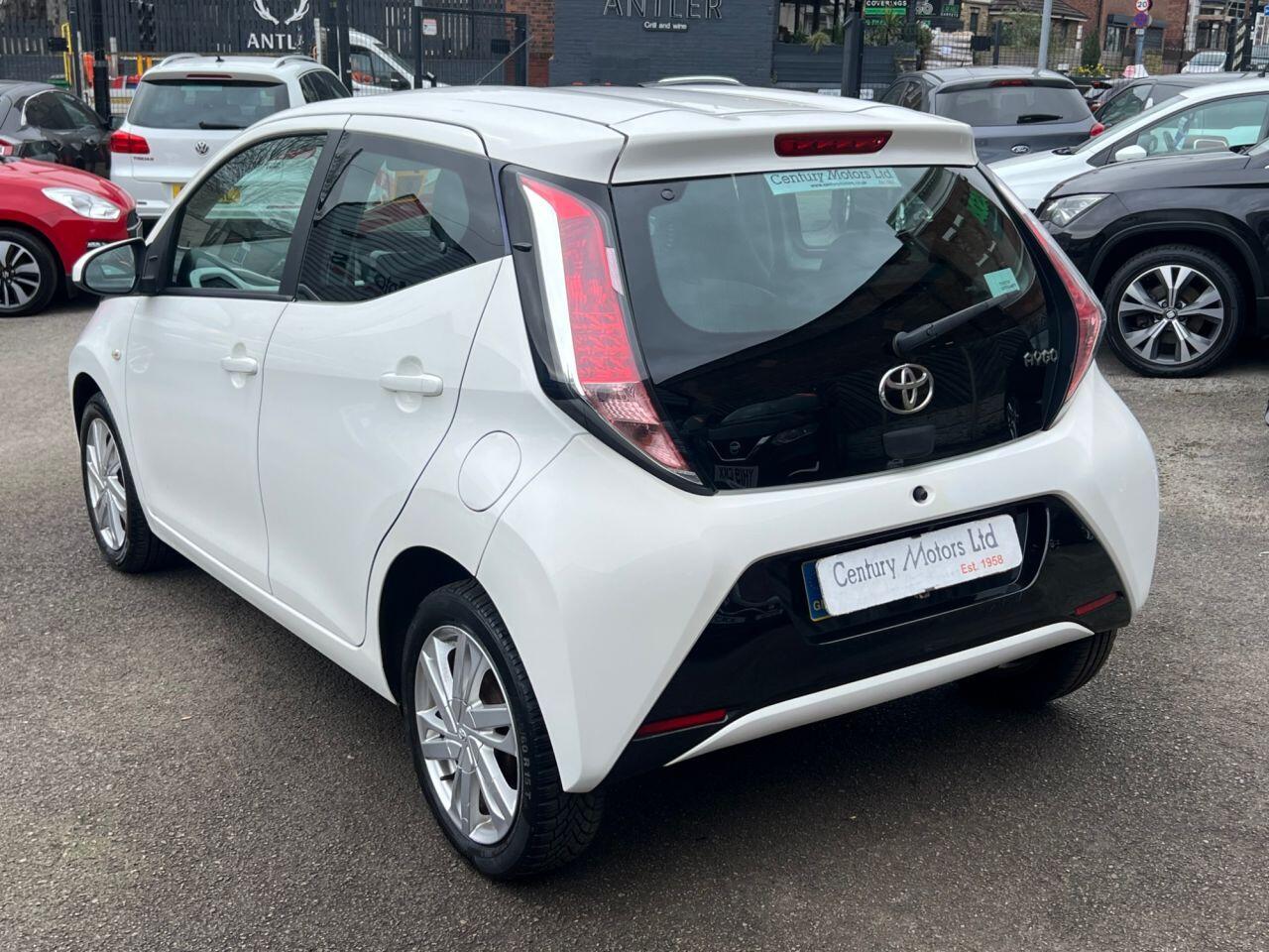 Toyota Aygo - Image 5