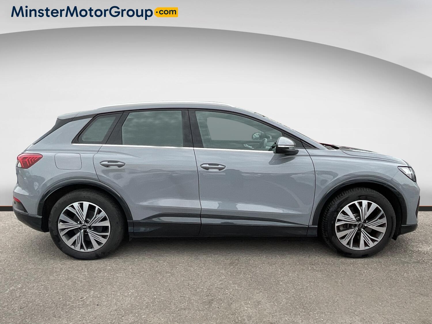 Audi Q4 E-Tron - Image 2