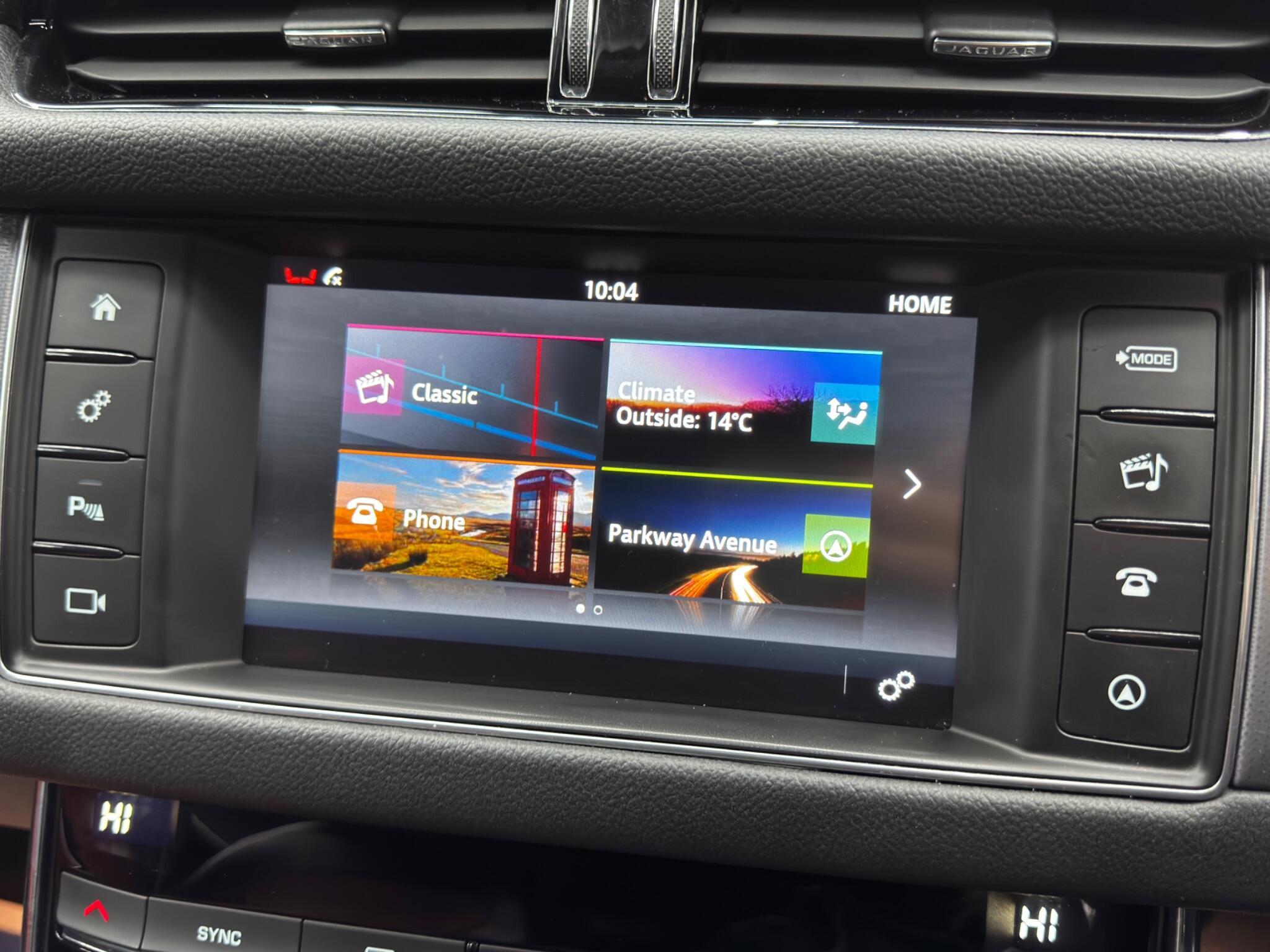 Jaguar XF - Image 30