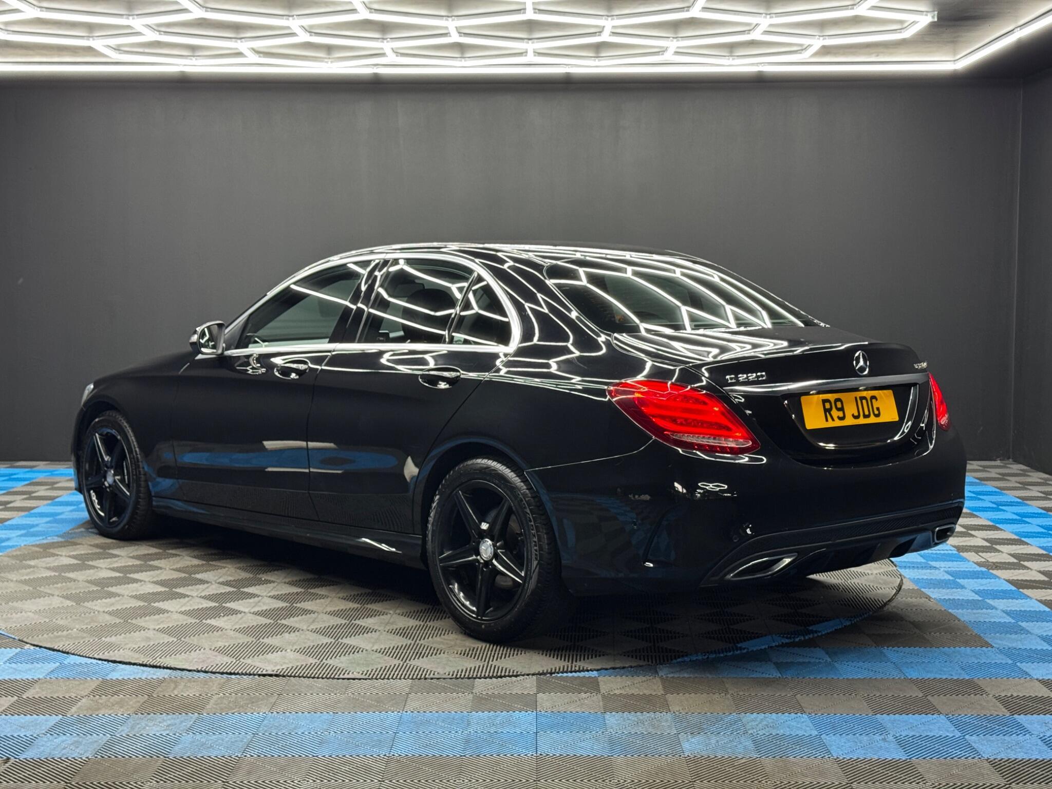 Mercedes C Class - Image 7