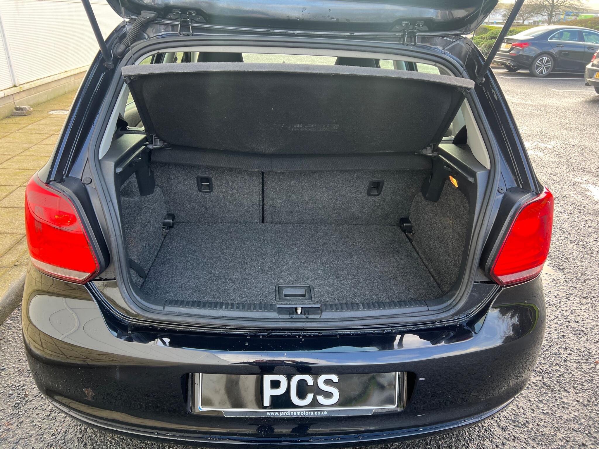 Volkswagen Polo - Image 34