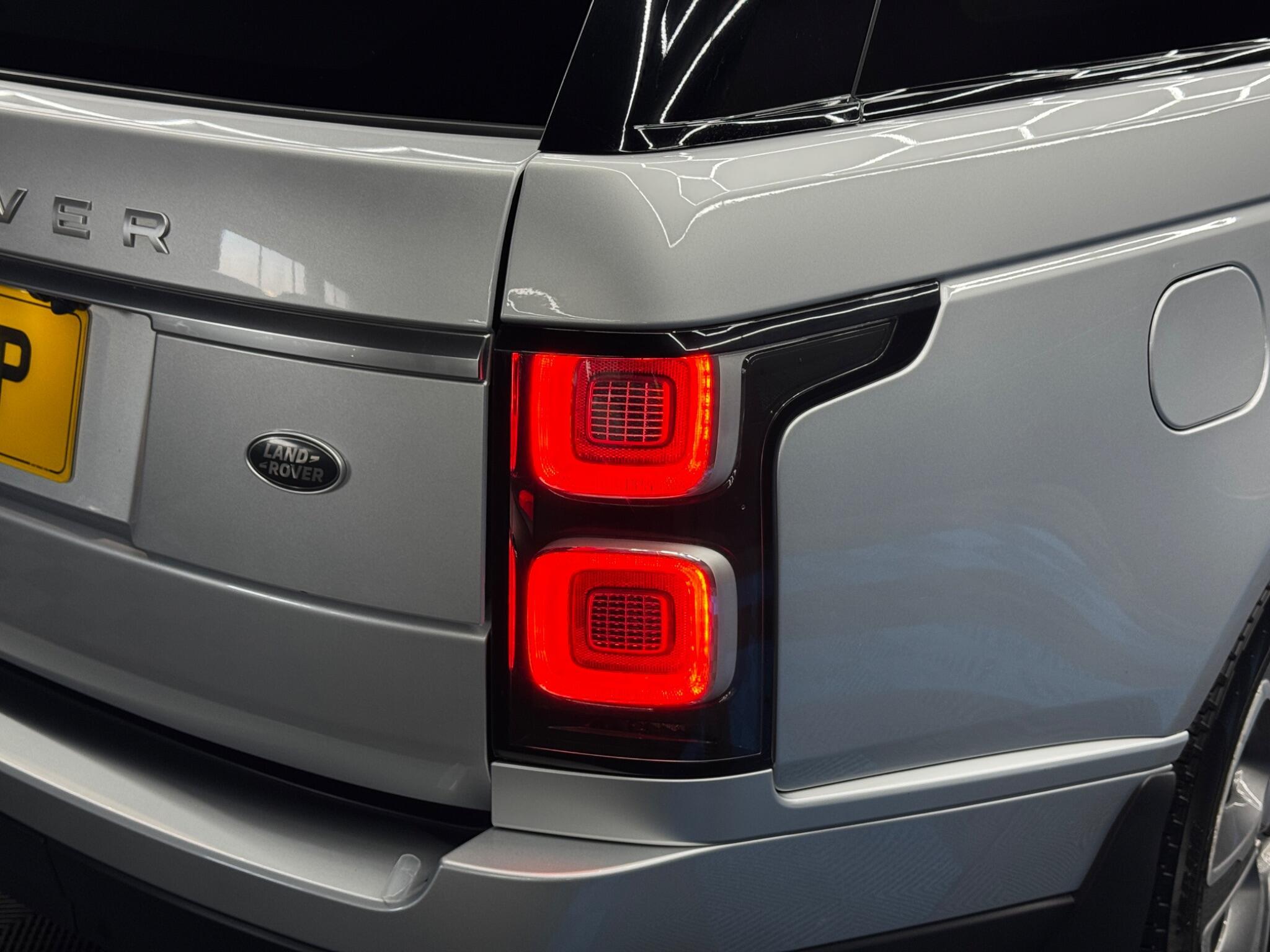 Land Rover Range Rover - Image 29