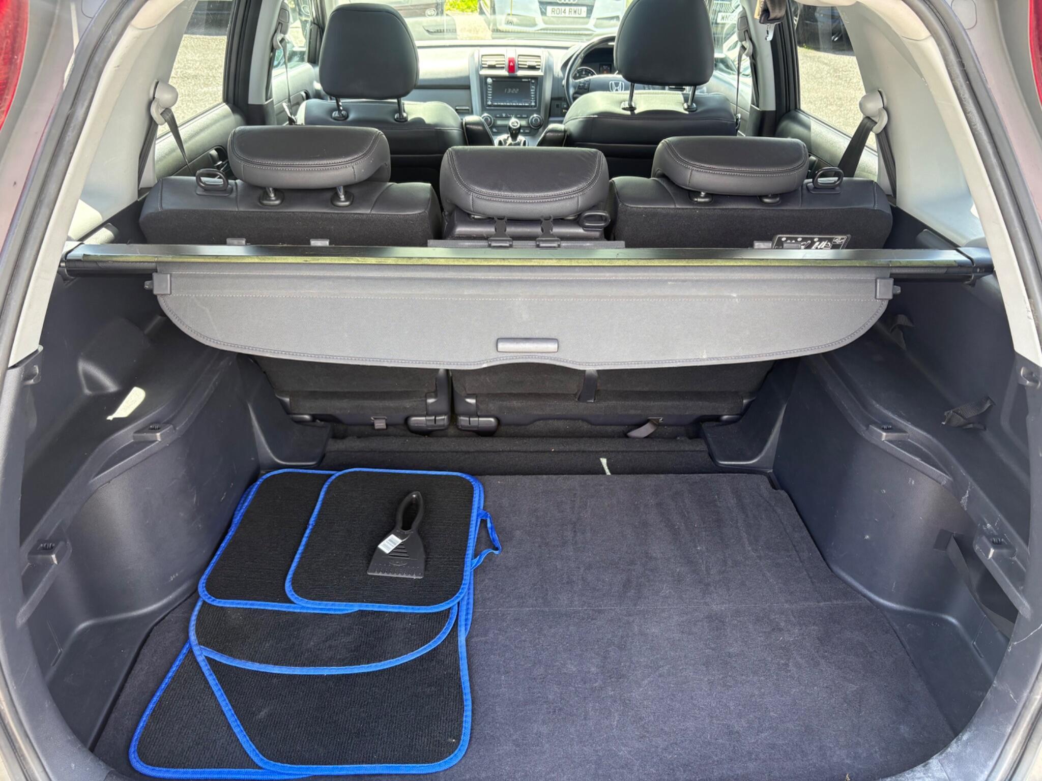 Honda CR-V - Image 19