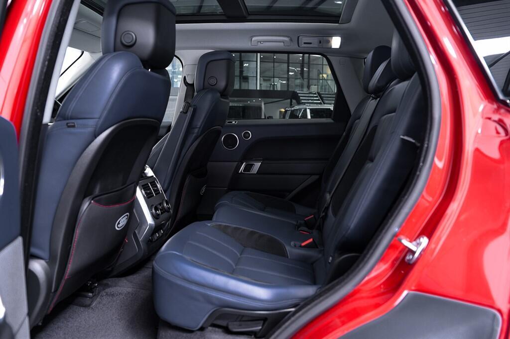 Land Rover RANGE ROVER SPORT - Image 19