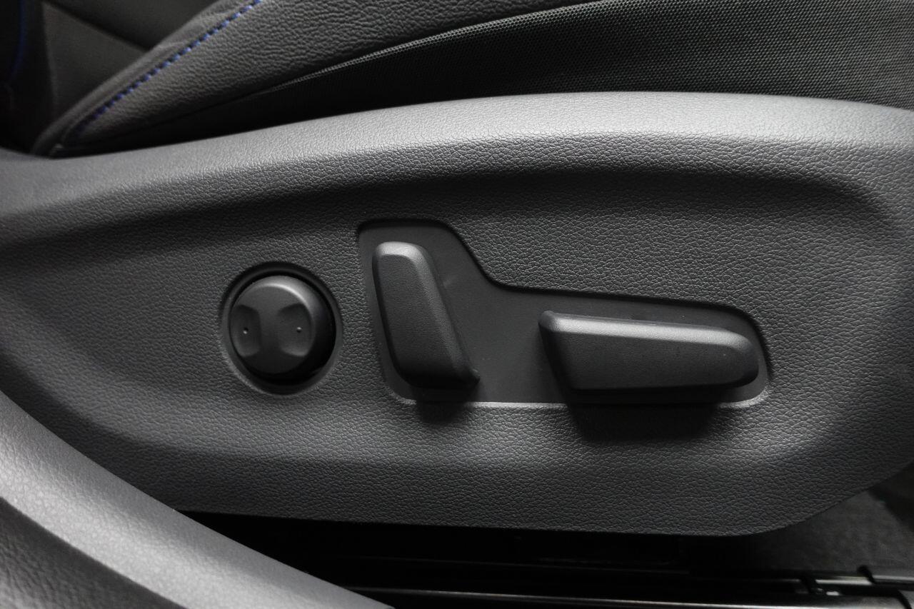 Hyundai Ioniq - Image 20