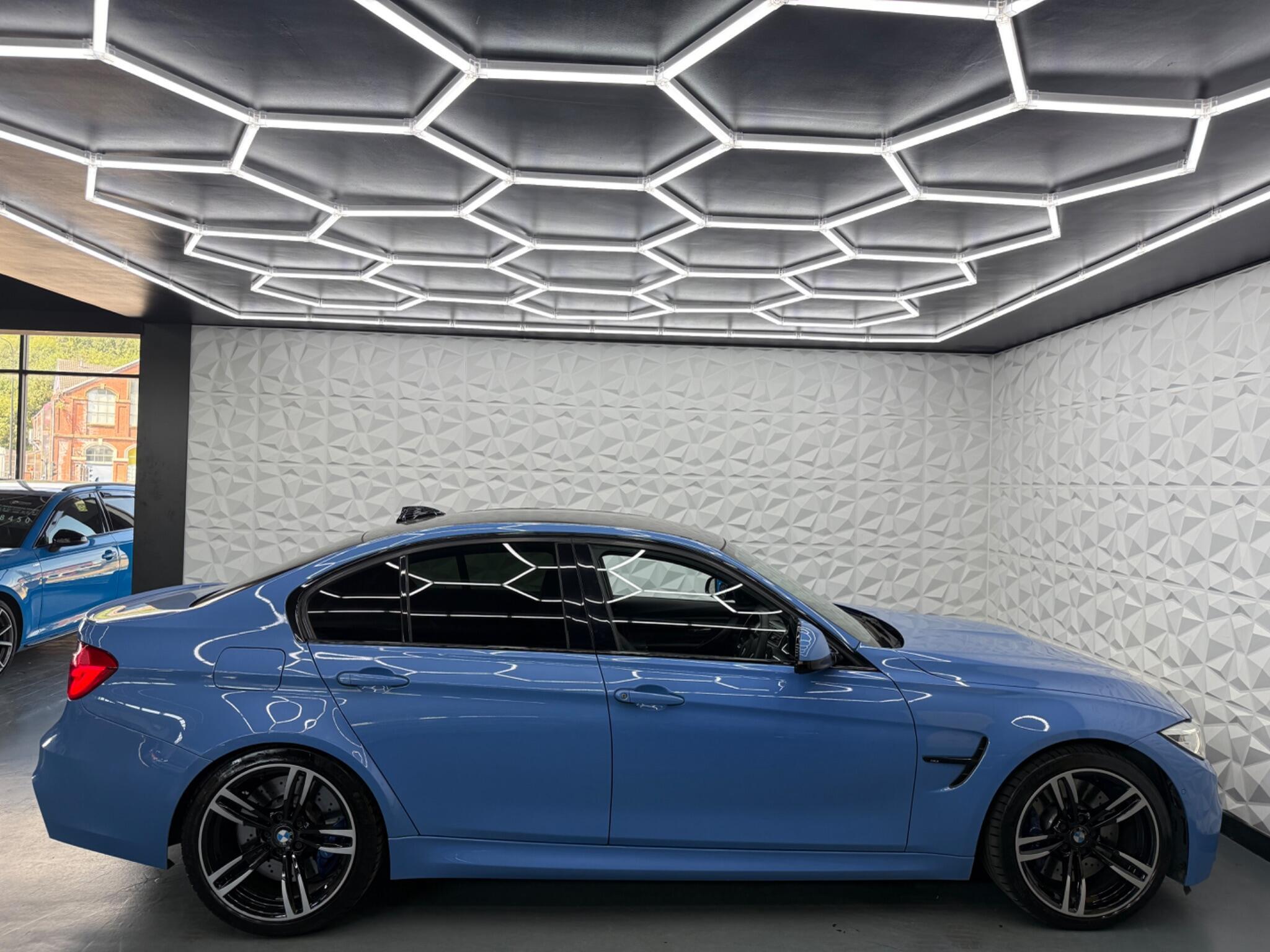 BMW M3 - Image 14