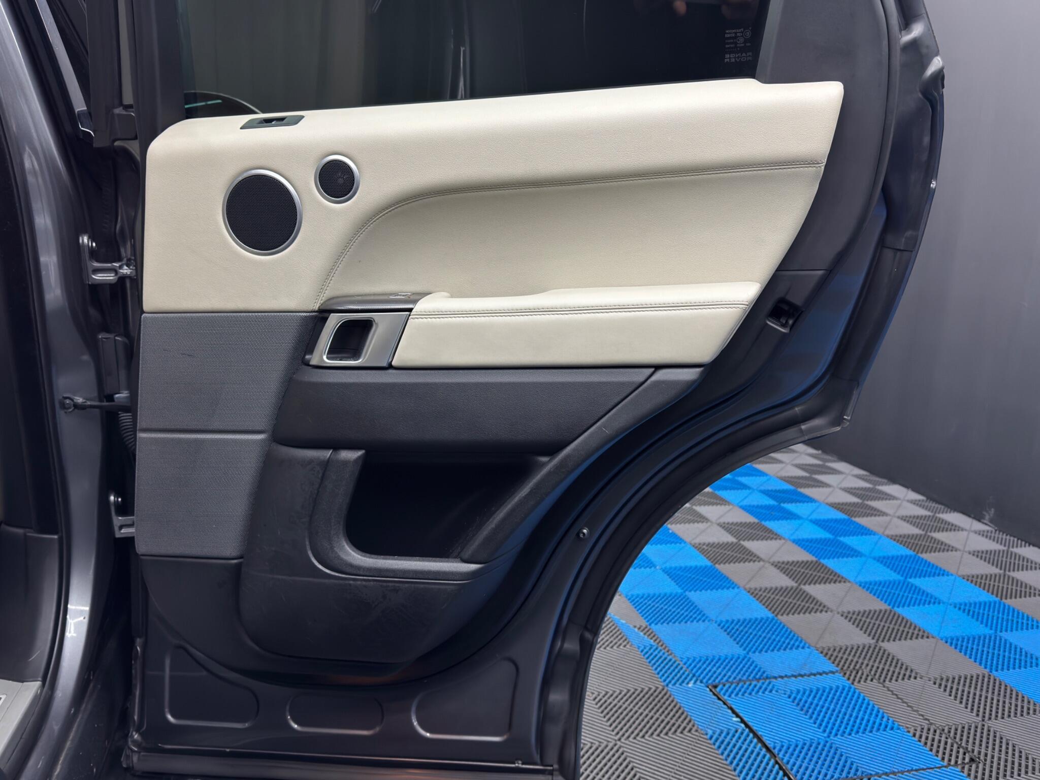 Land Rover RANGE ROVER SPORT - Image 45