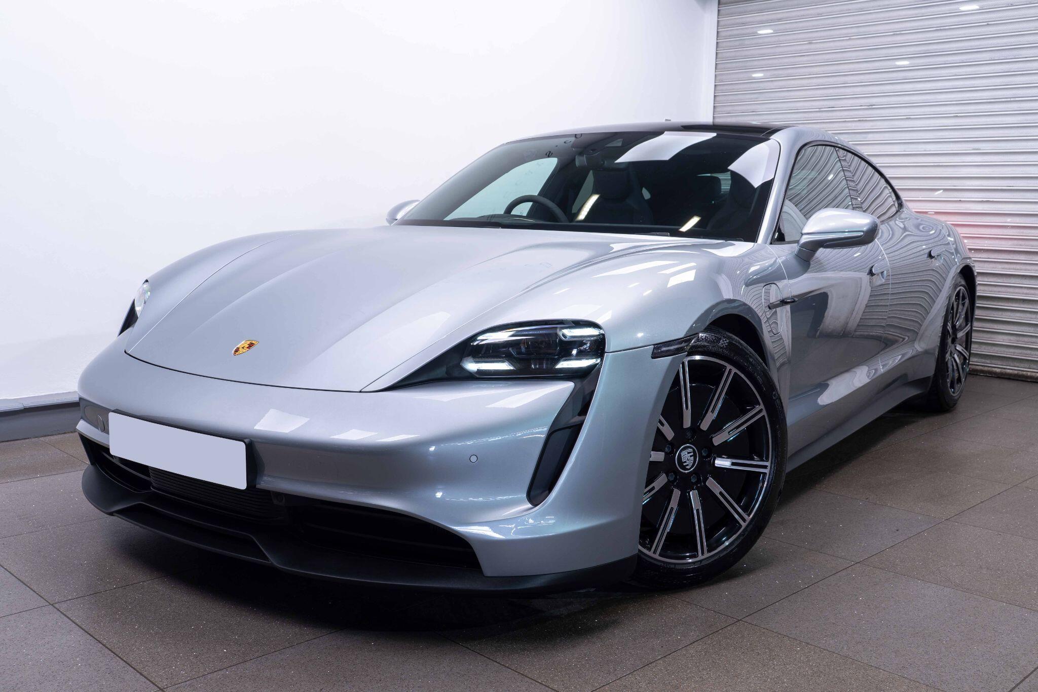 Porsche Taycan - Image 3