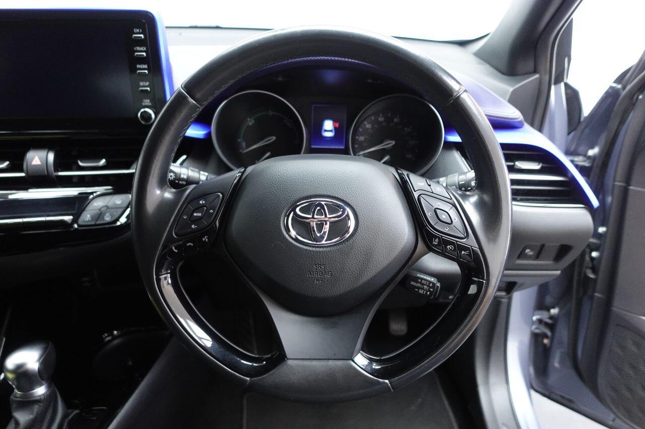 Toyota C-Hr - Image 10