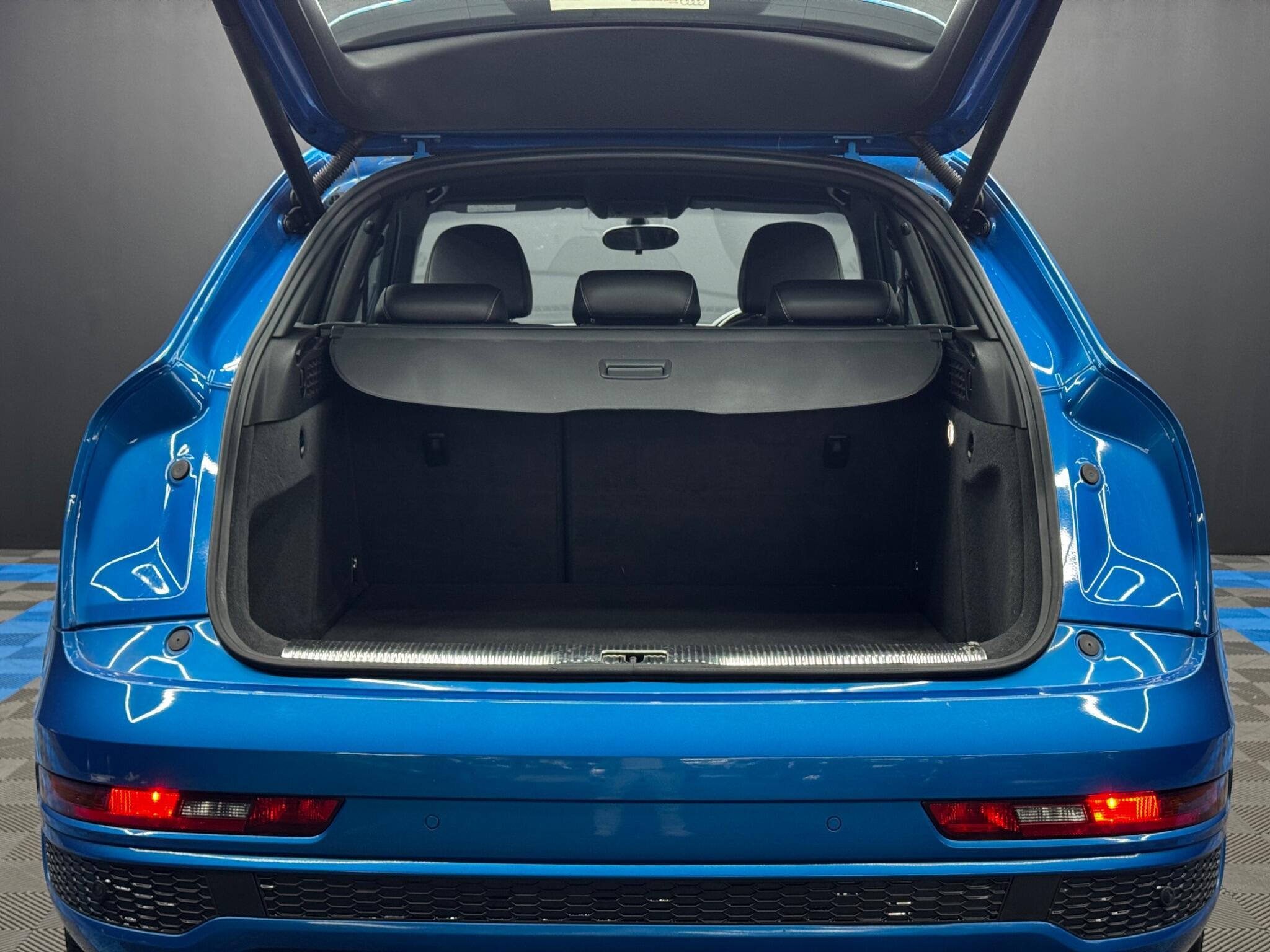 Audi Q3 - Image 37