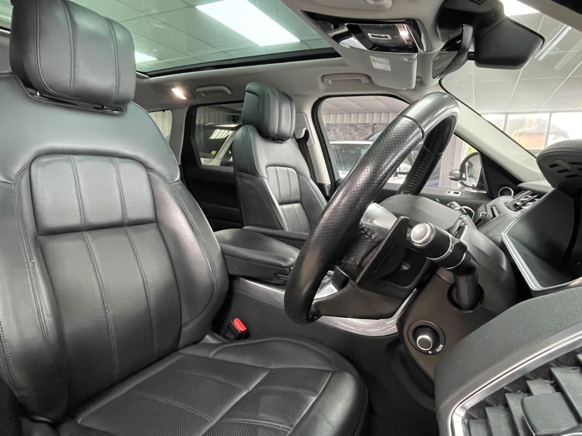 Land Rover RANGE ROVER SPORT - Image 29