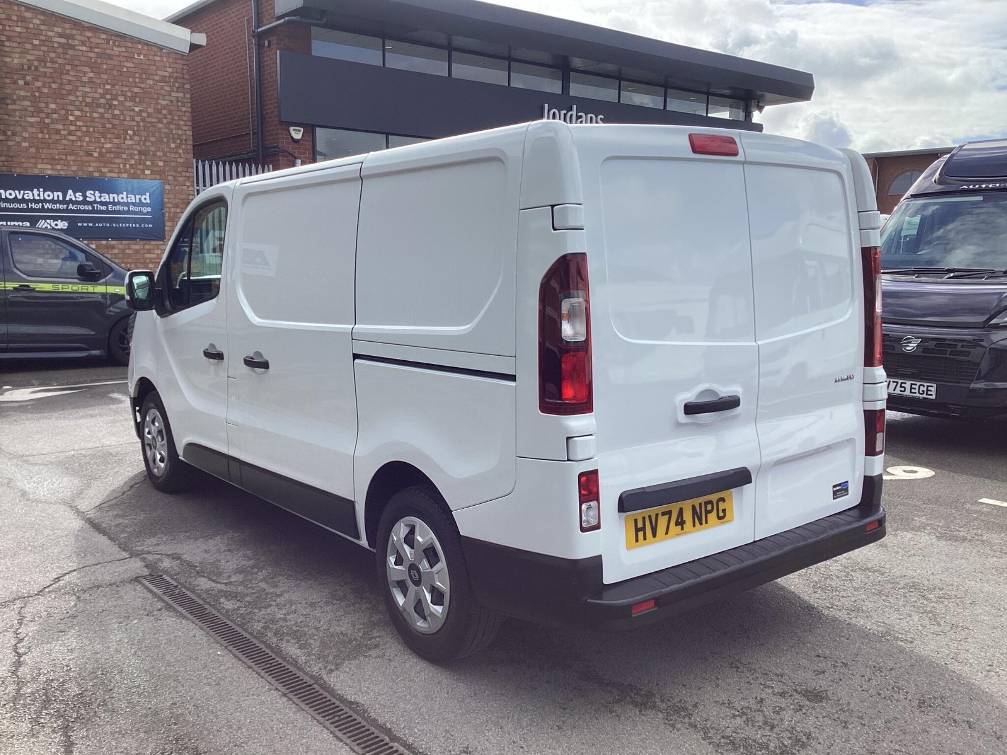 Renault Trafic - Image 5