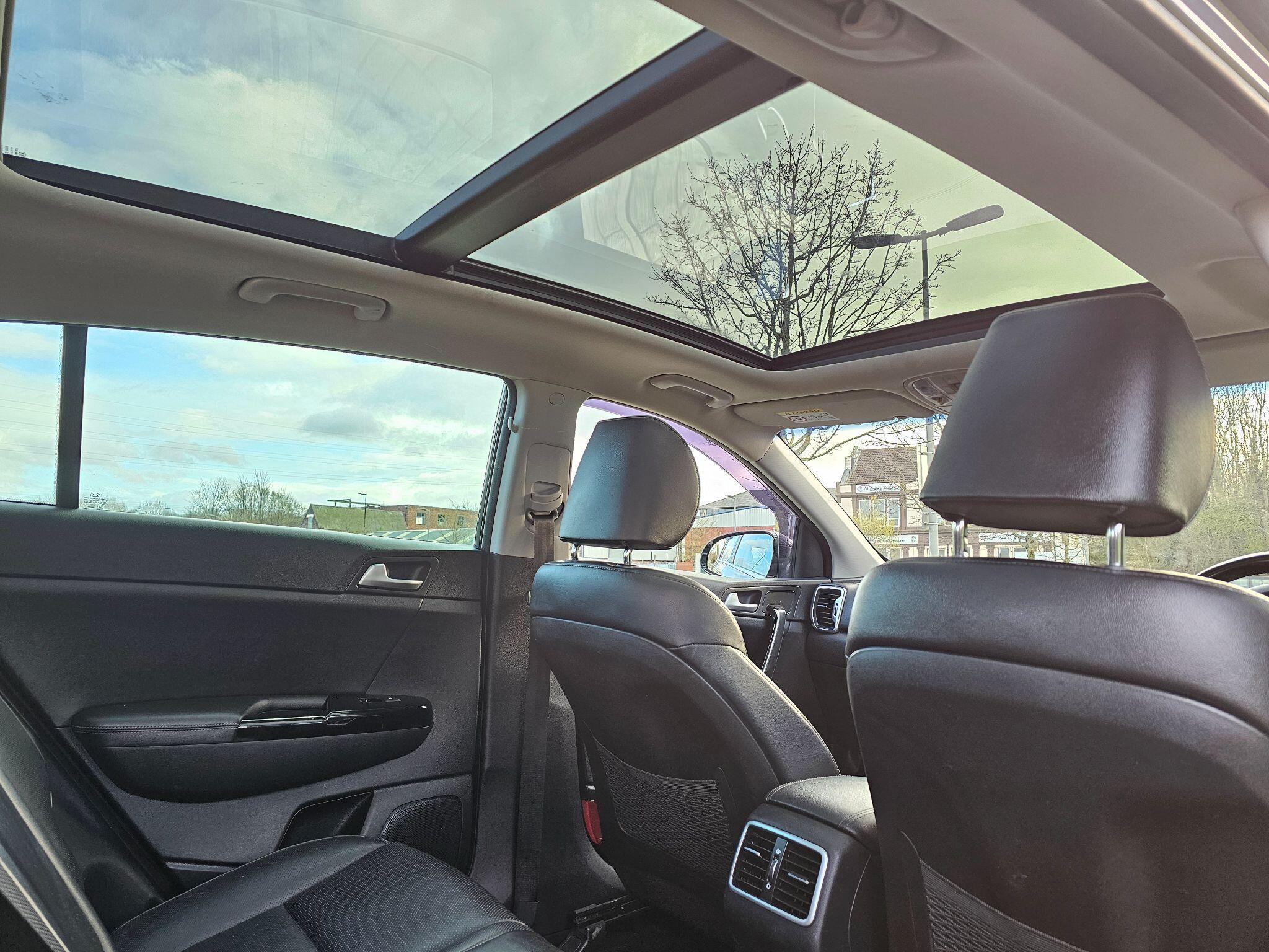 Kia Sportage - Image 27