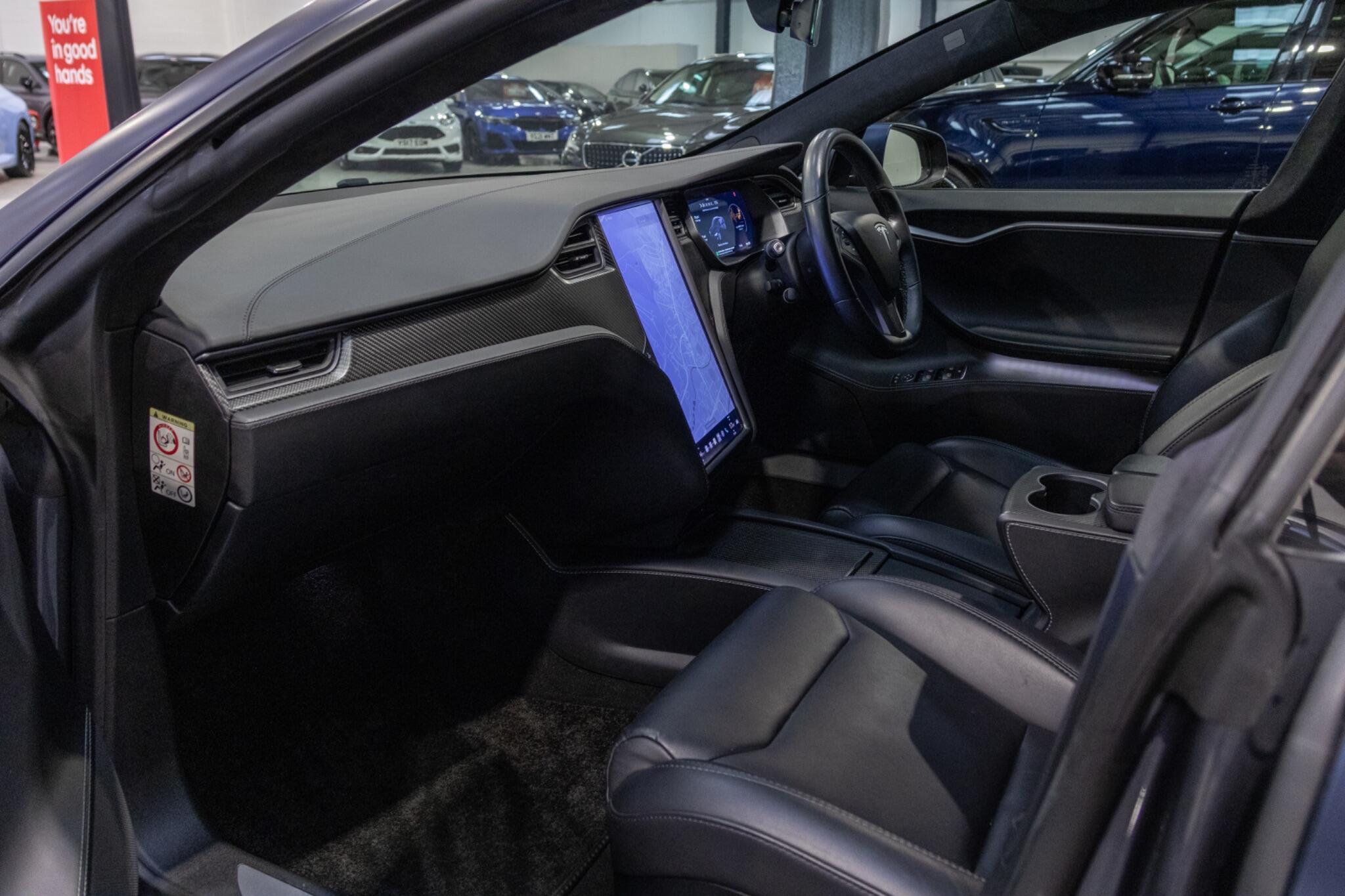 Tesla Model S - Image 14