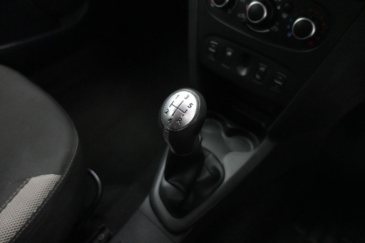 Dacia Sandero Stepway - Image 18