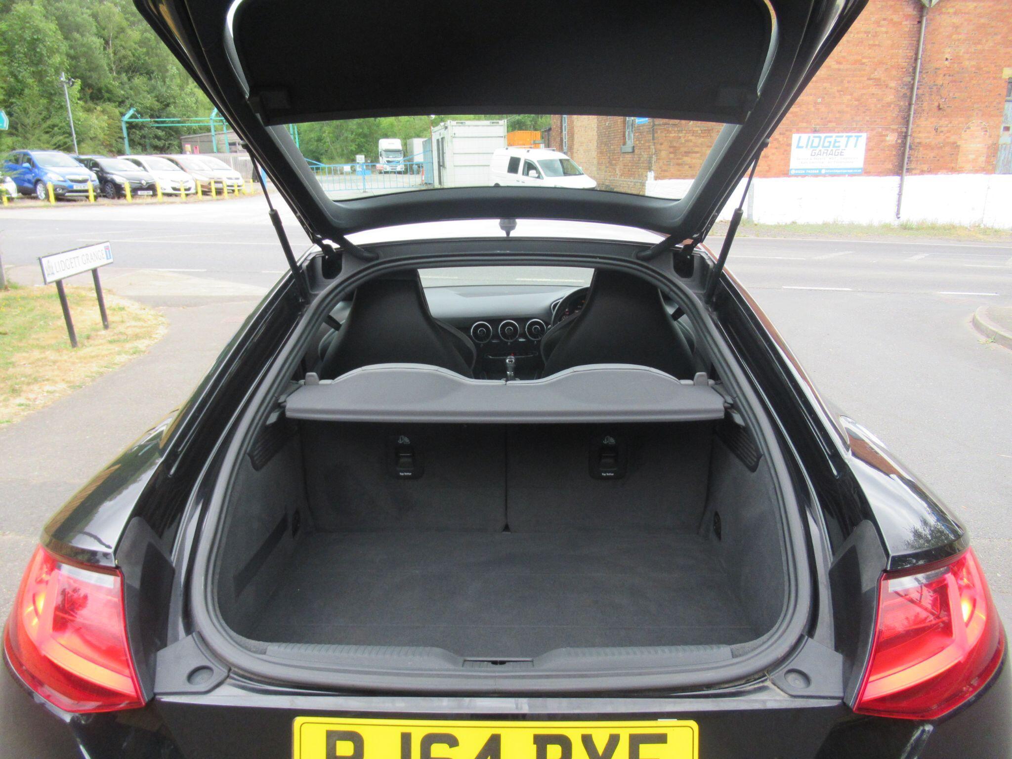 Audi TT - Image 16