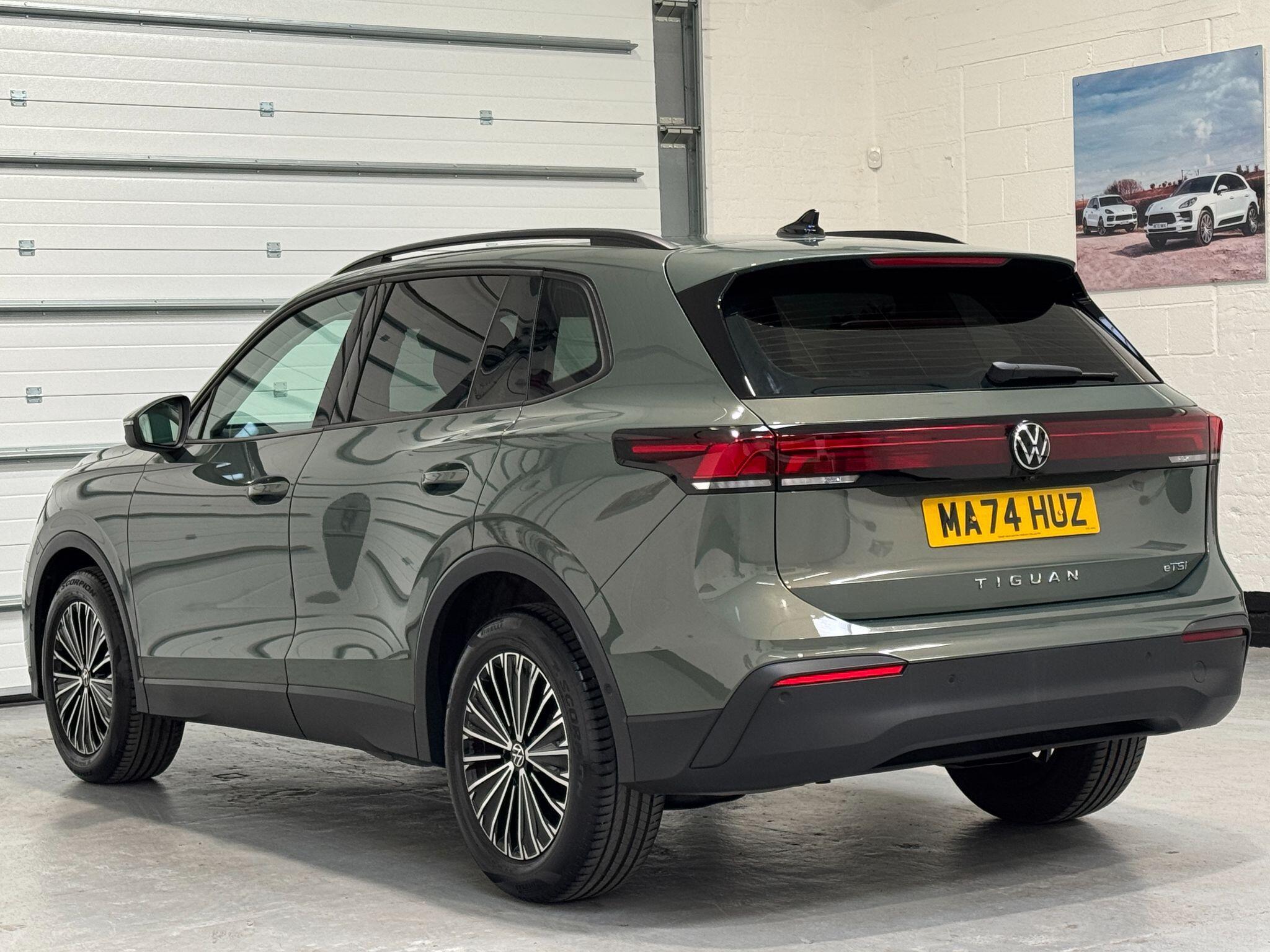 Volkswagen Tiguan - Image 15