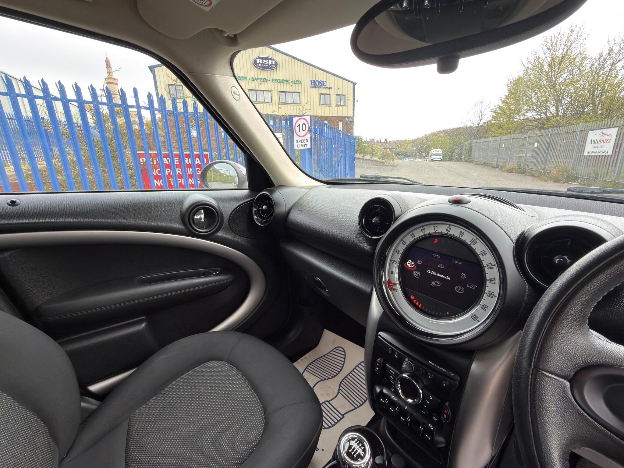 MINI Countryman - Image 24