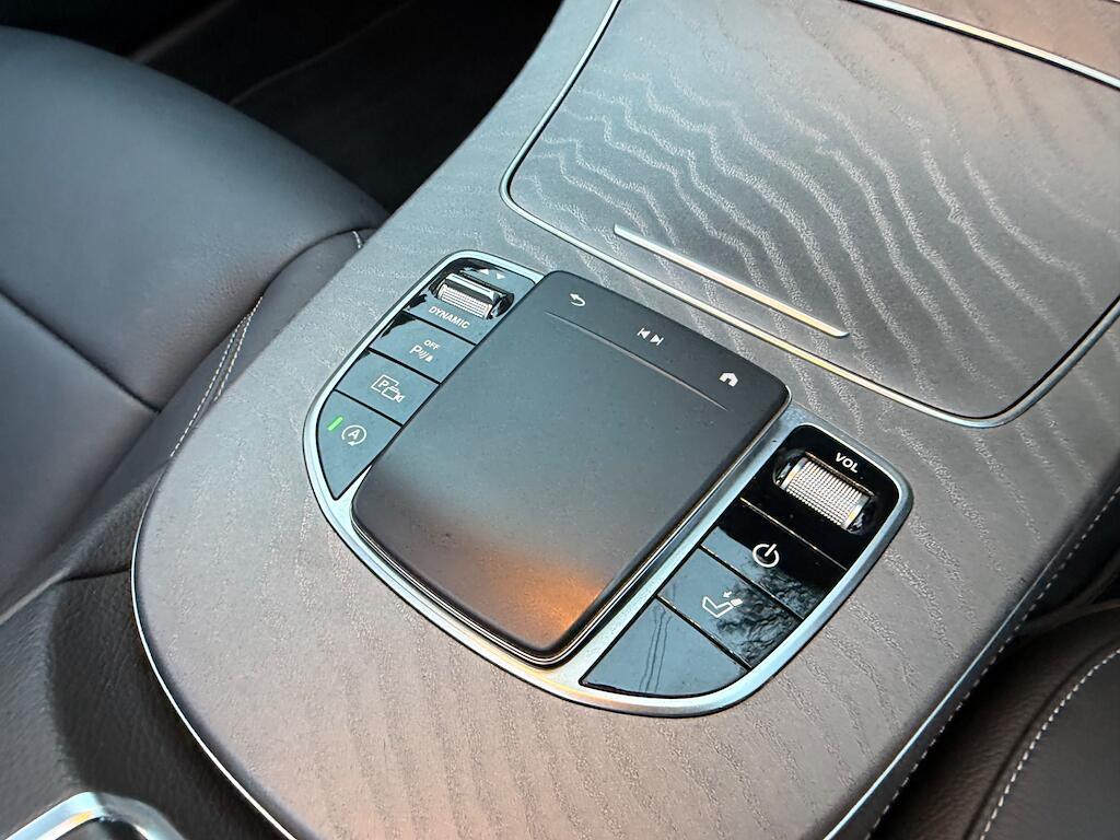 Mercedes E Class - Image 48