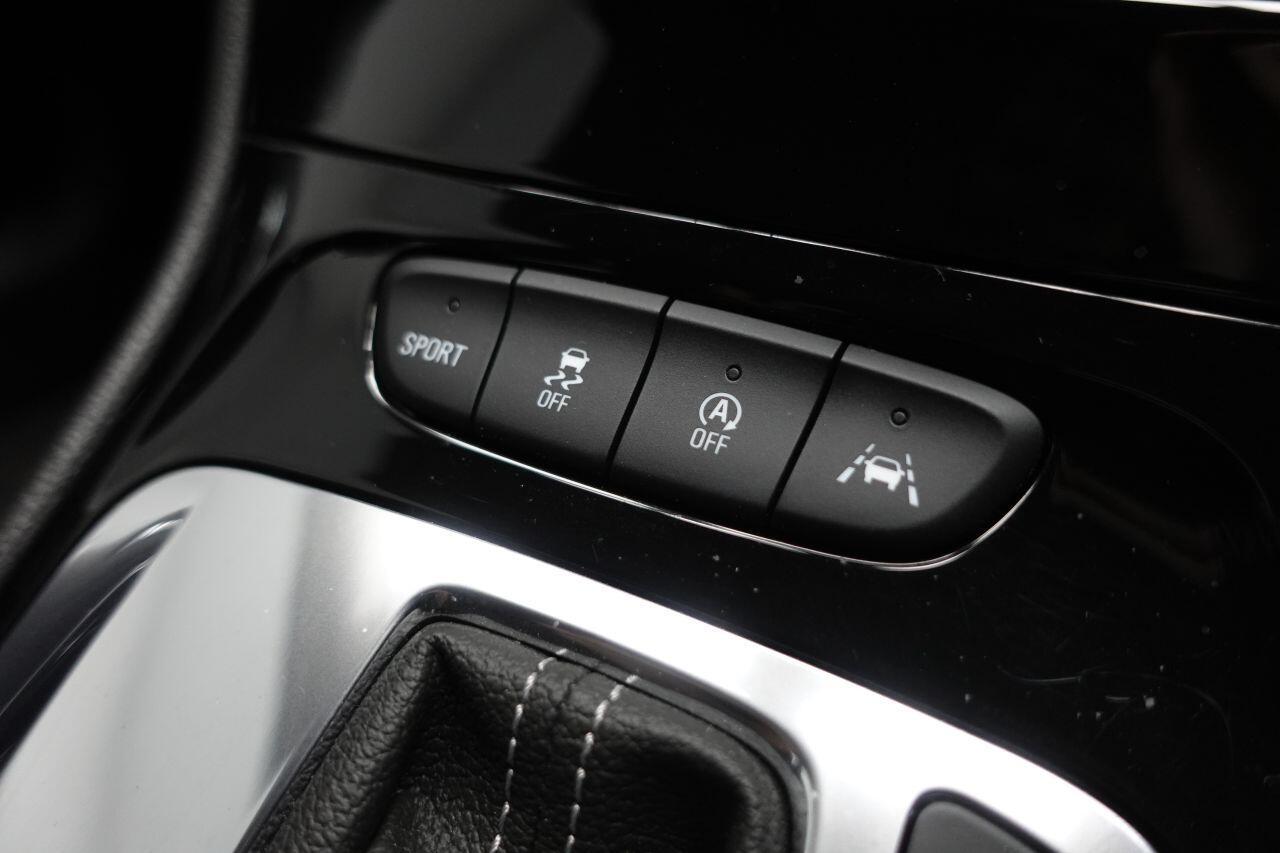 Vauxhall Astra - Image 31