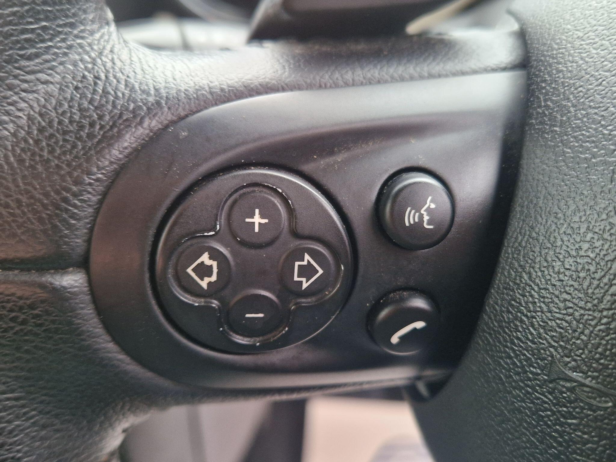 MINI Hatch - Image 42