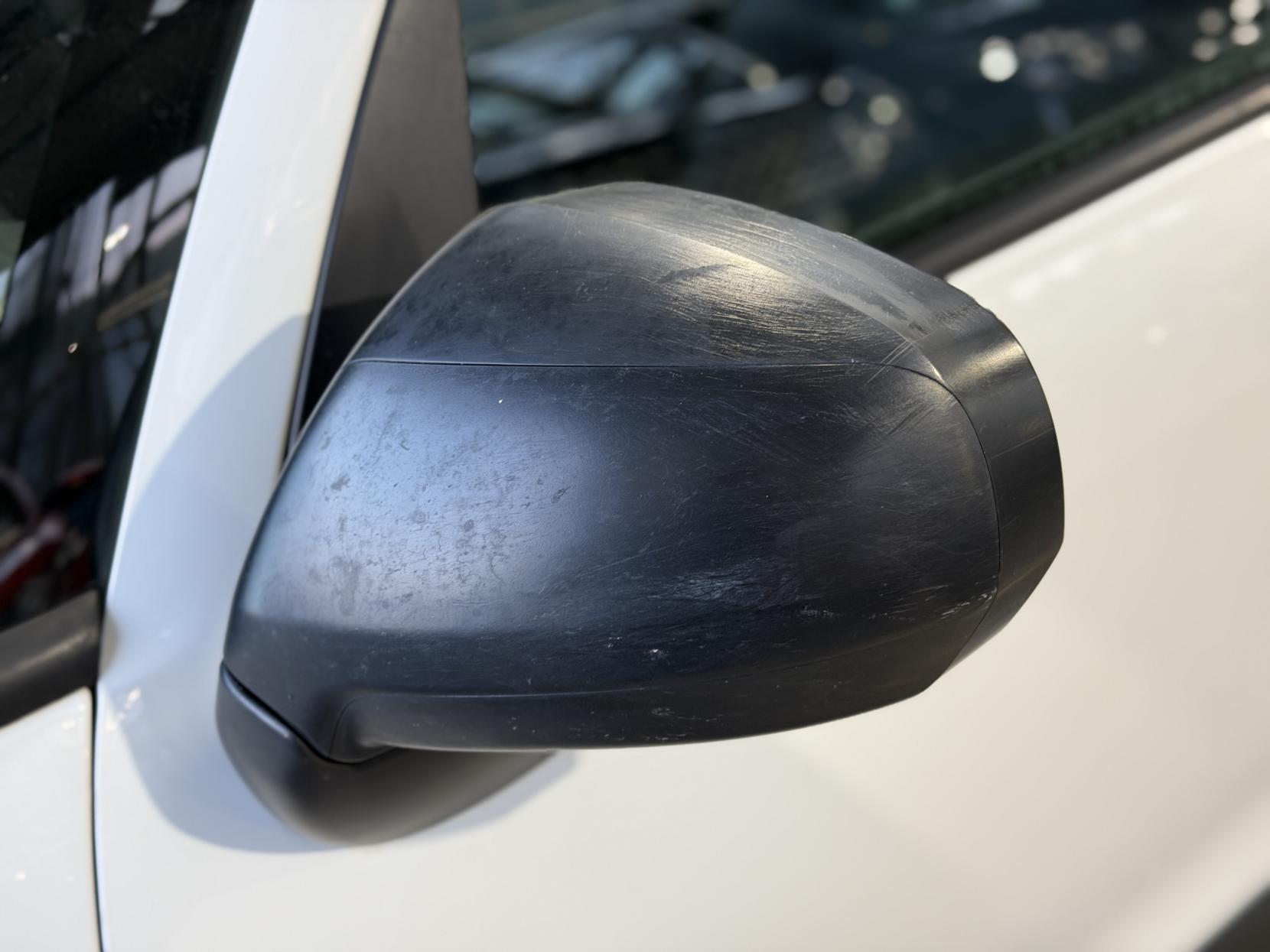 Citroen C3 Picasso - Image 12