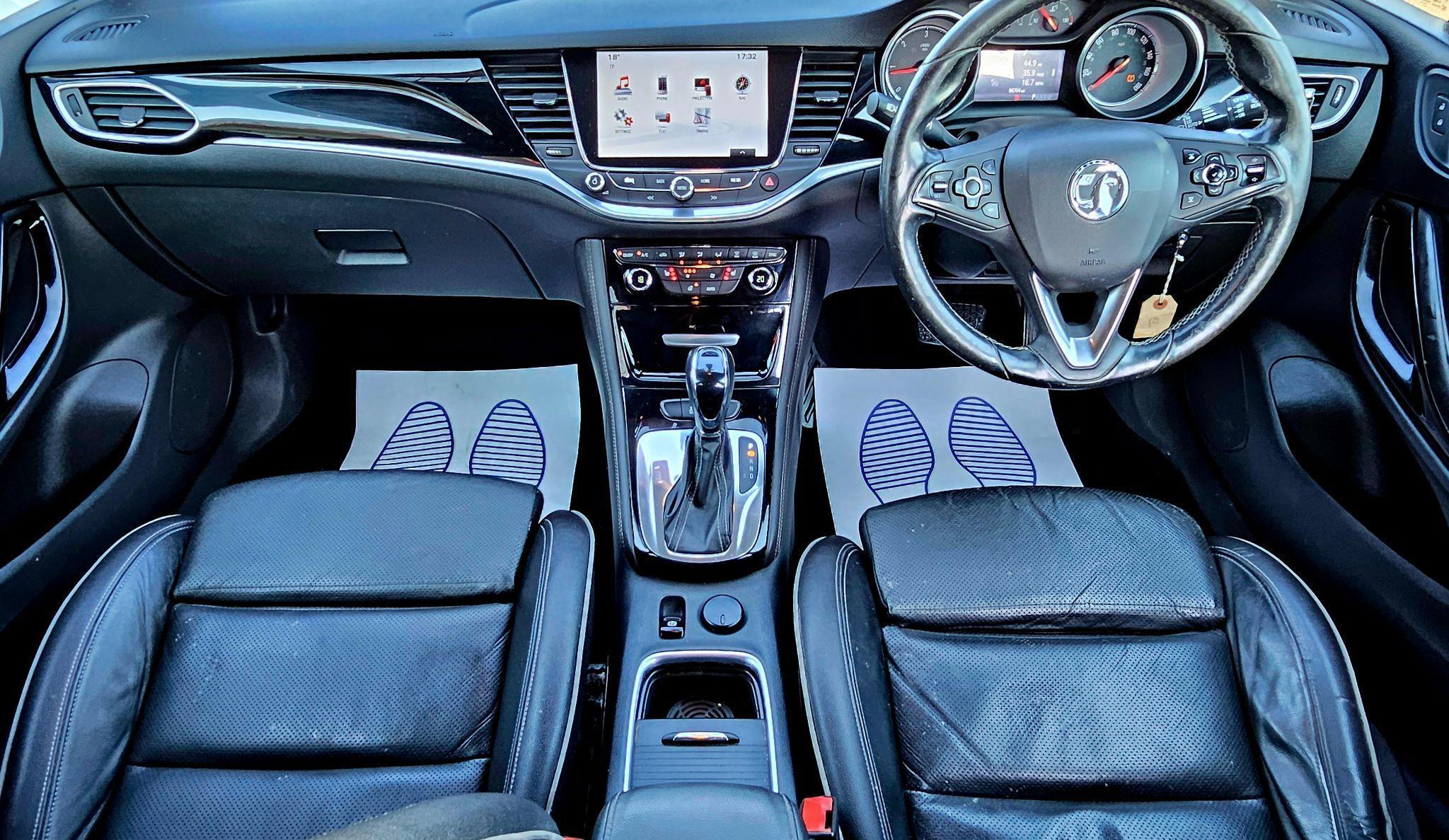 Vauxhall Astra - Image 18