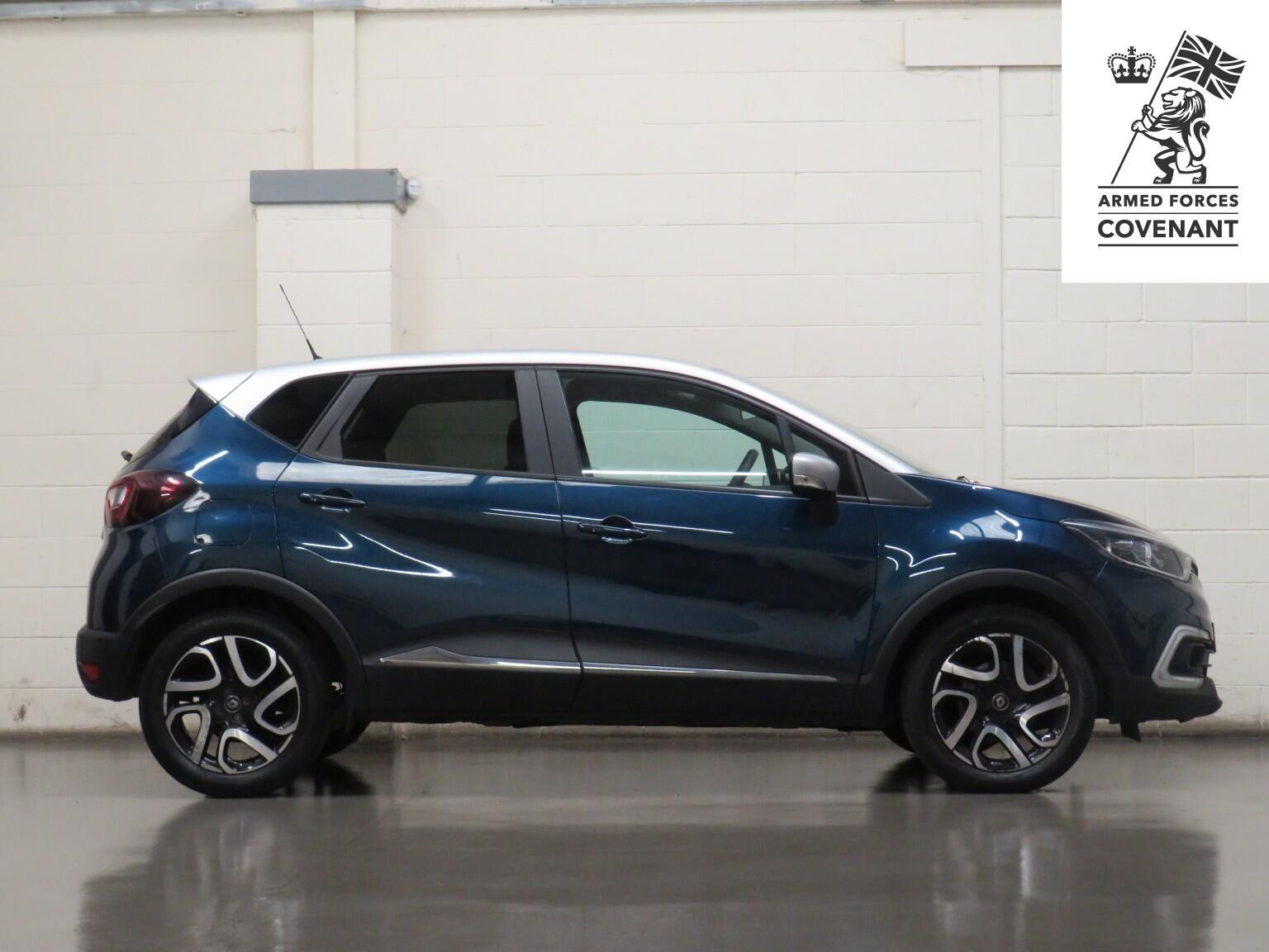 Renault Captur - Image 2
