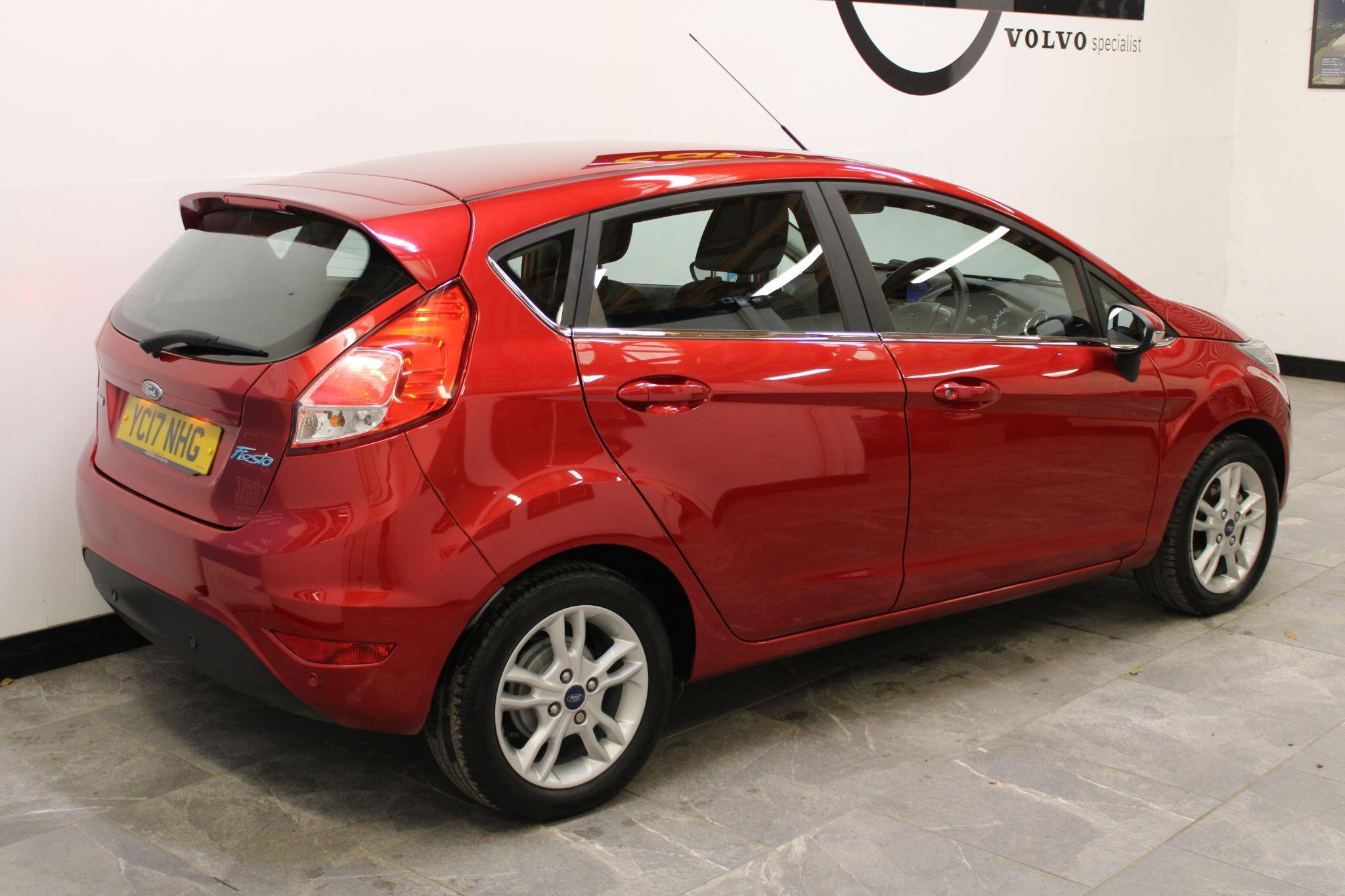 Ford Fiesta - Image 4