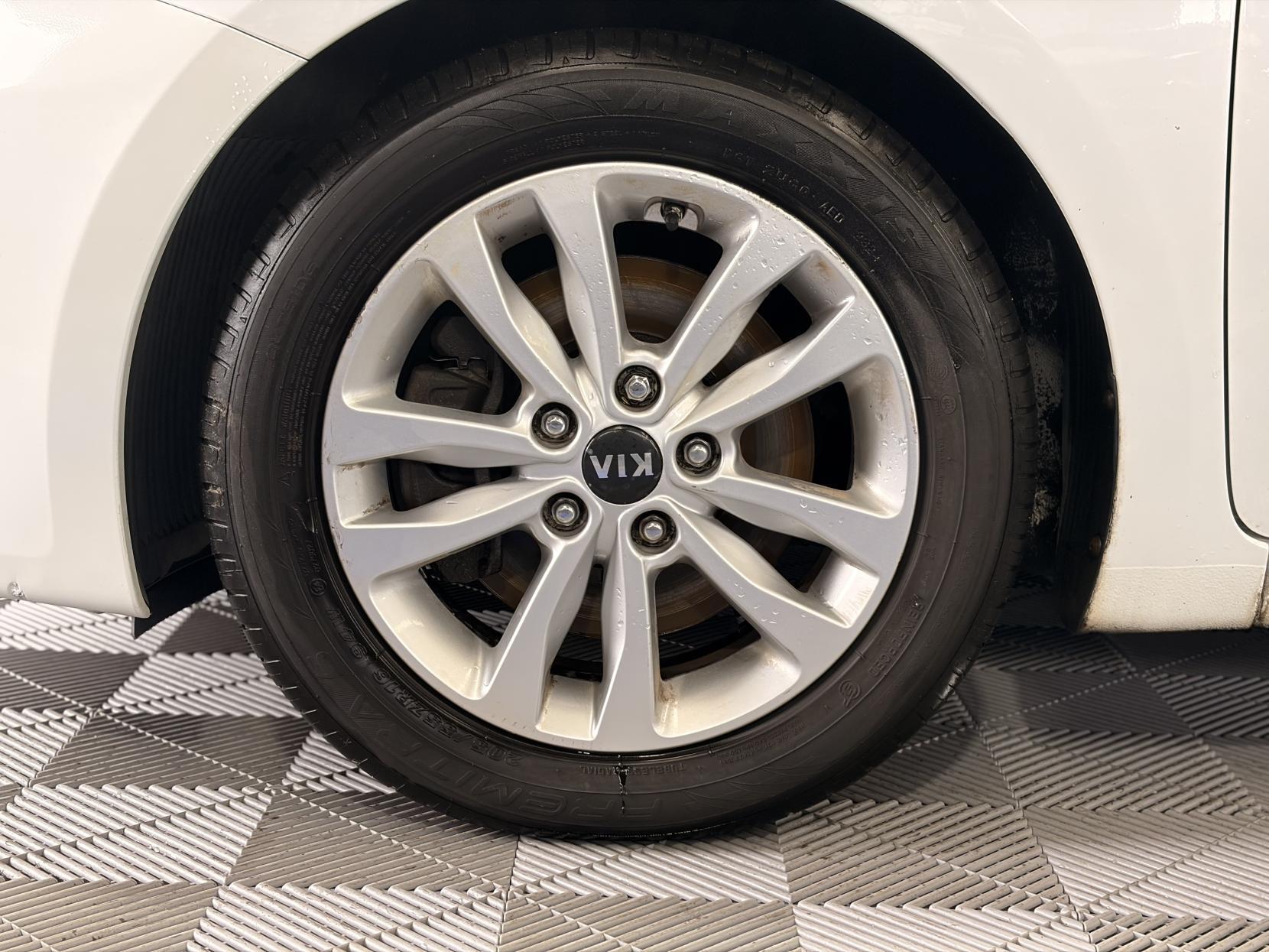 Kia ceed - Image 15