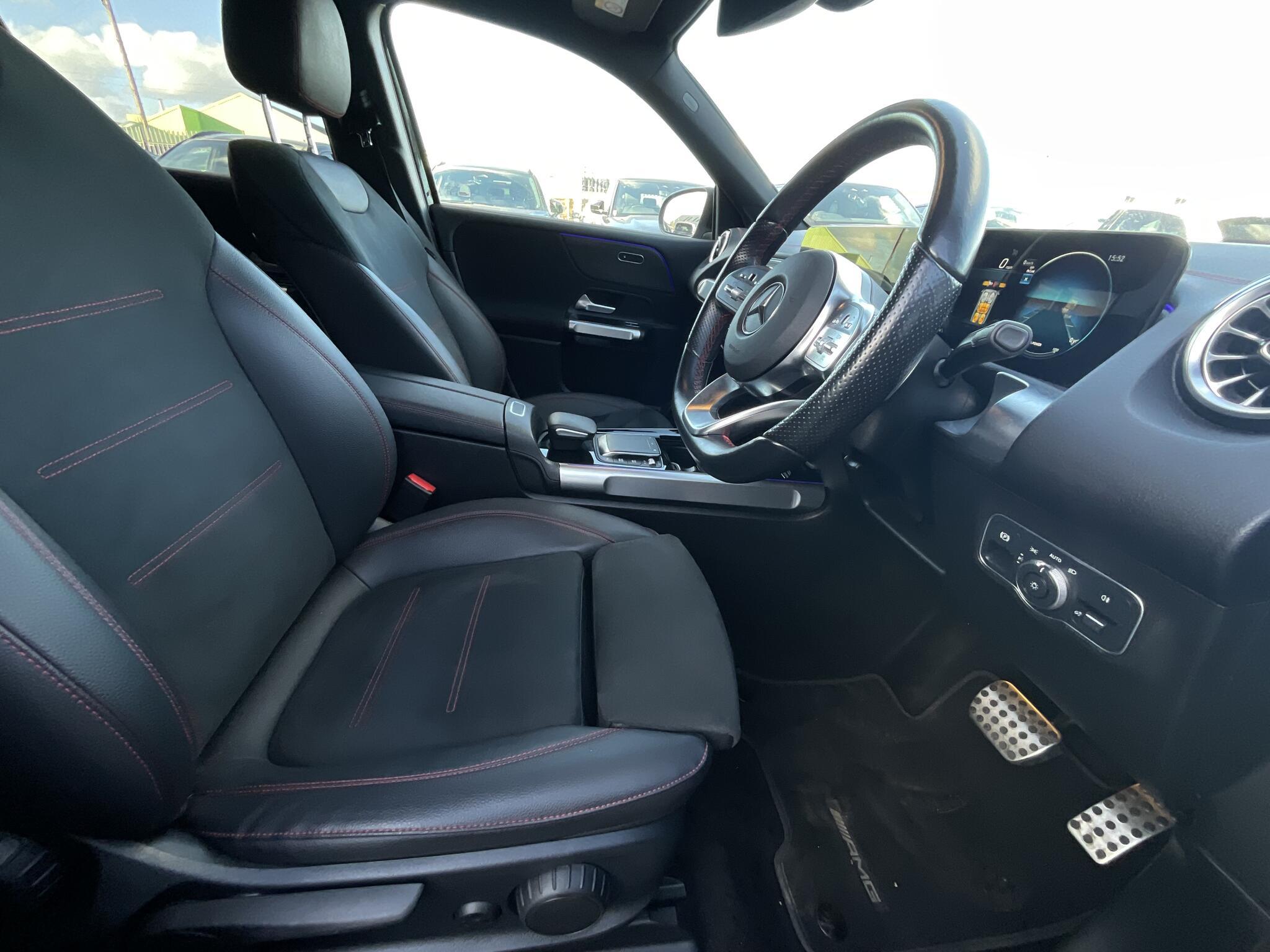 Mercedes Eqb - Image 9
