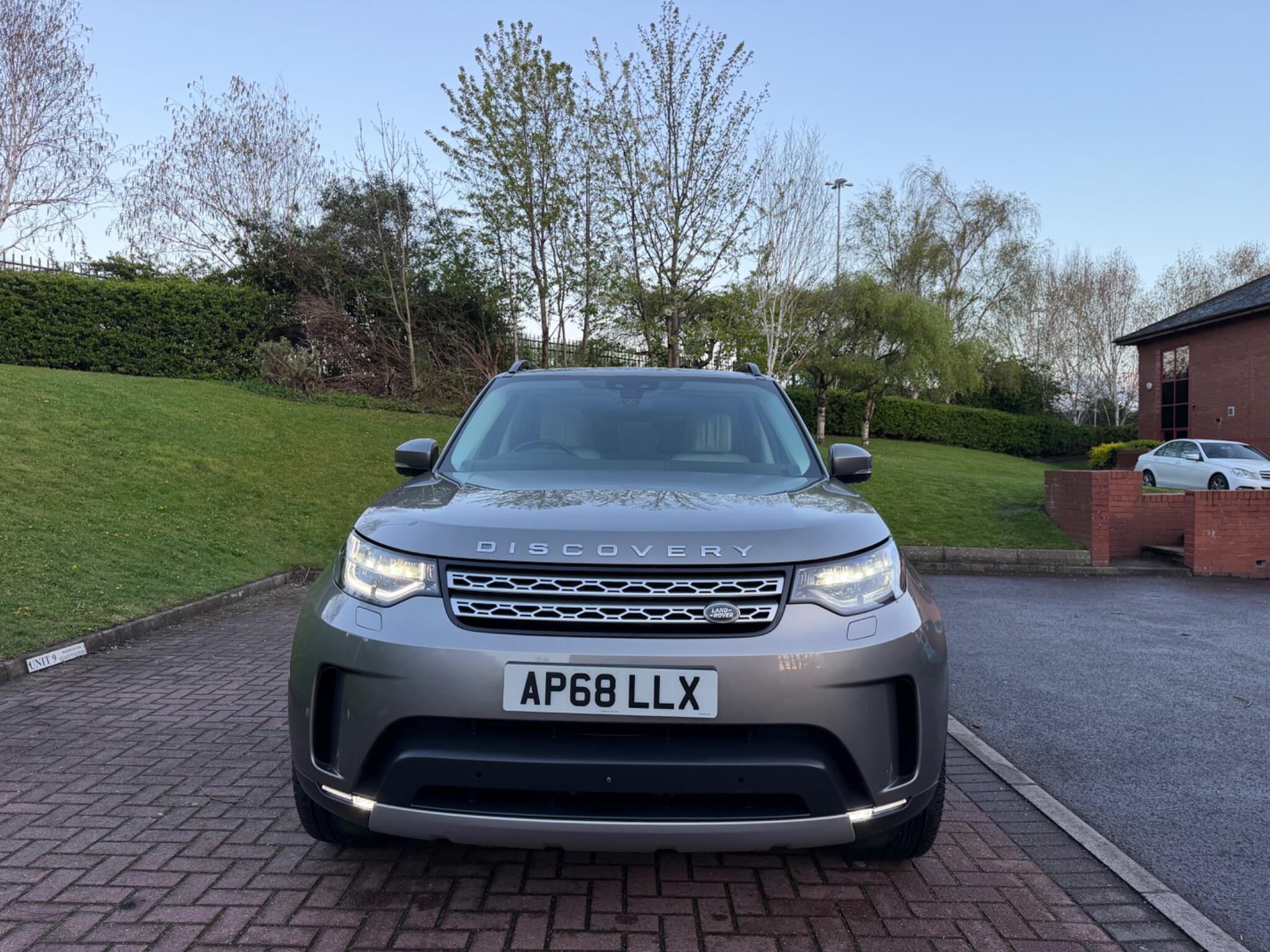 Land Rover Discovery - Image 6