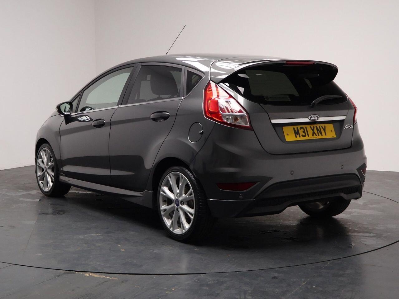 Ford Fiesta - Image 9