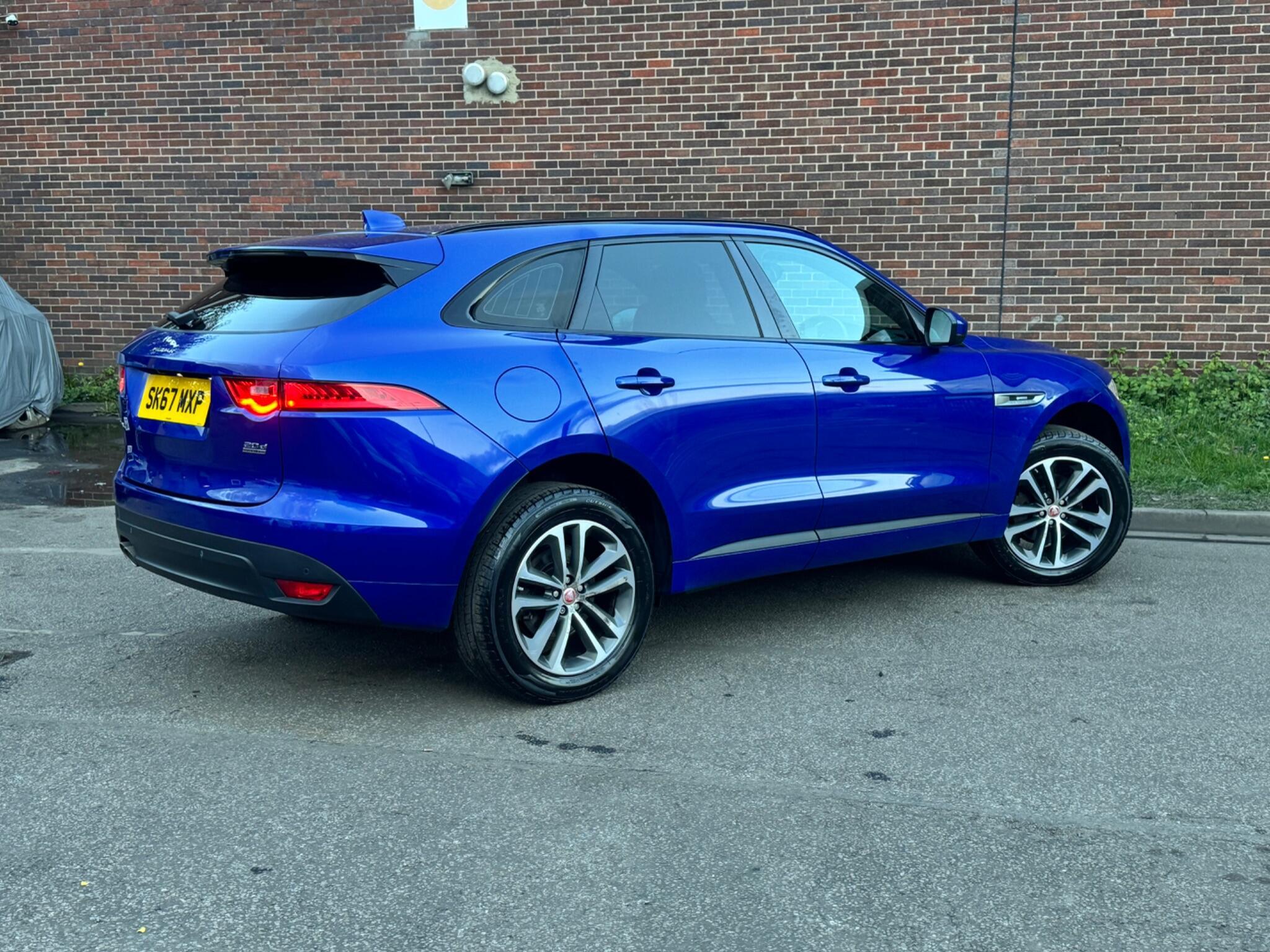 Jaguar F-Pace - Image 14