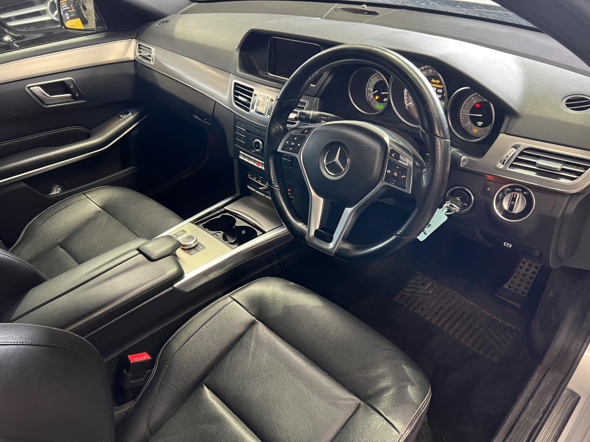 Mercedes E Class - Image 21