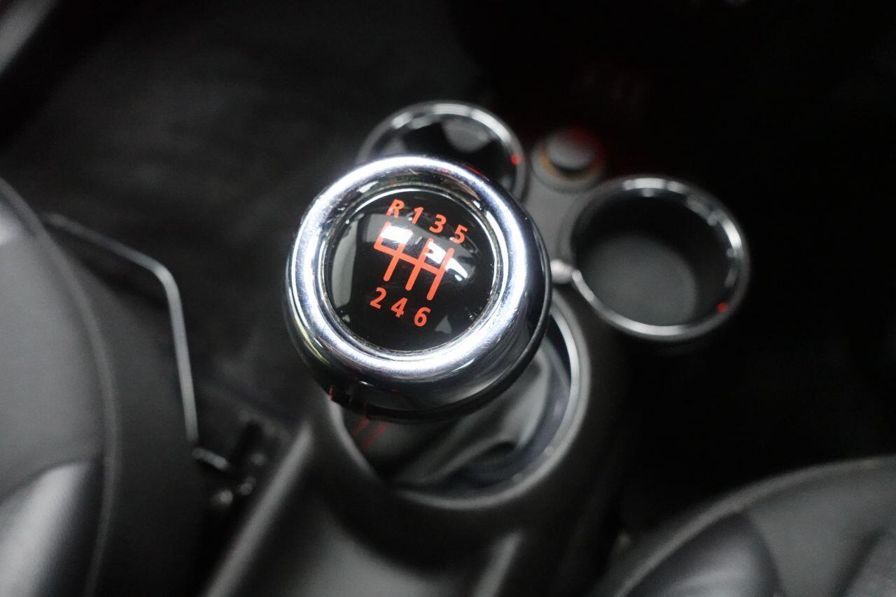 MINI Coupe - Image 12