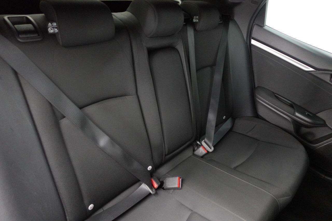 Honda Civic - Image 18