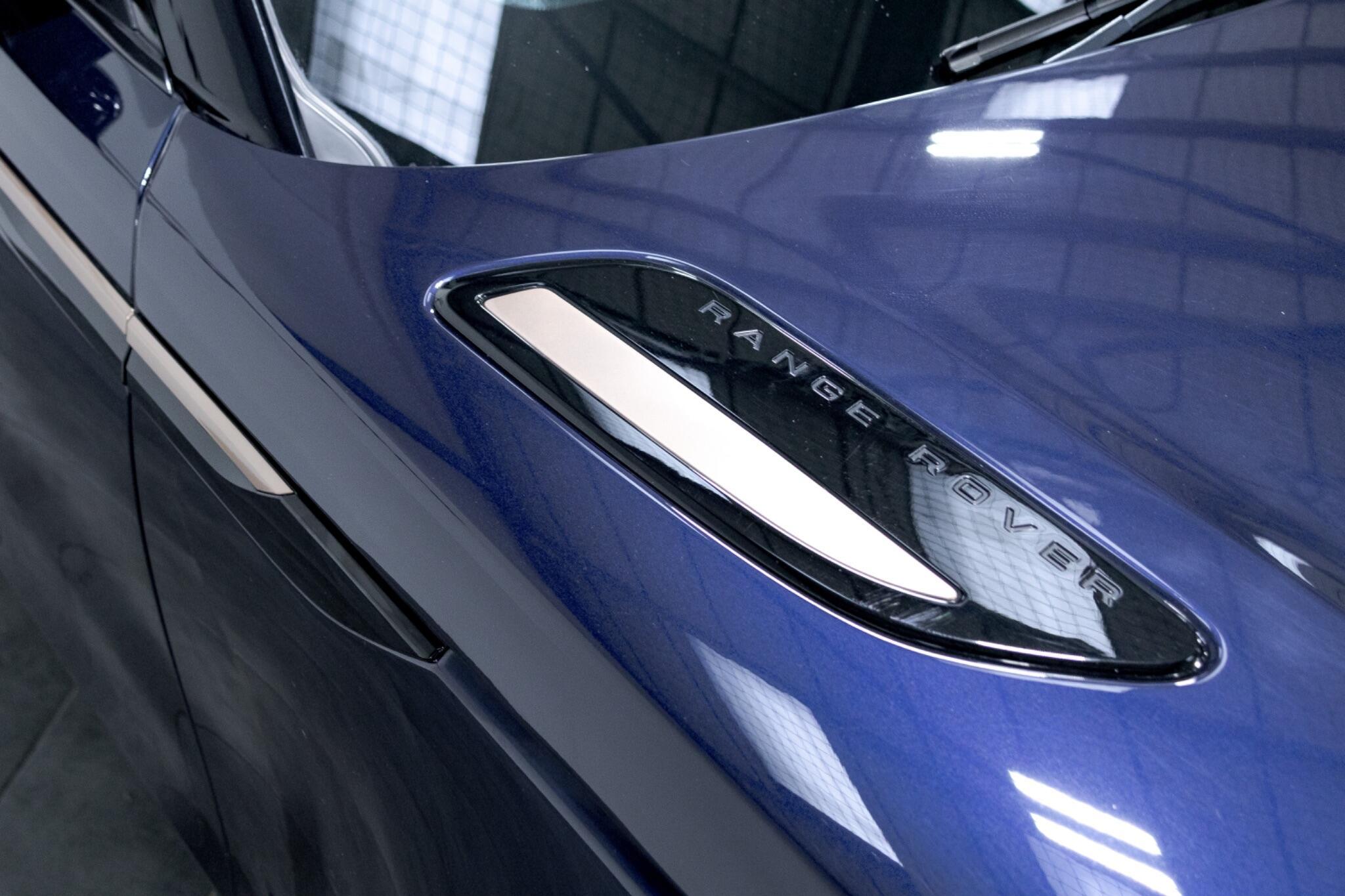 Land Rover Range Rover Velar - Image 10