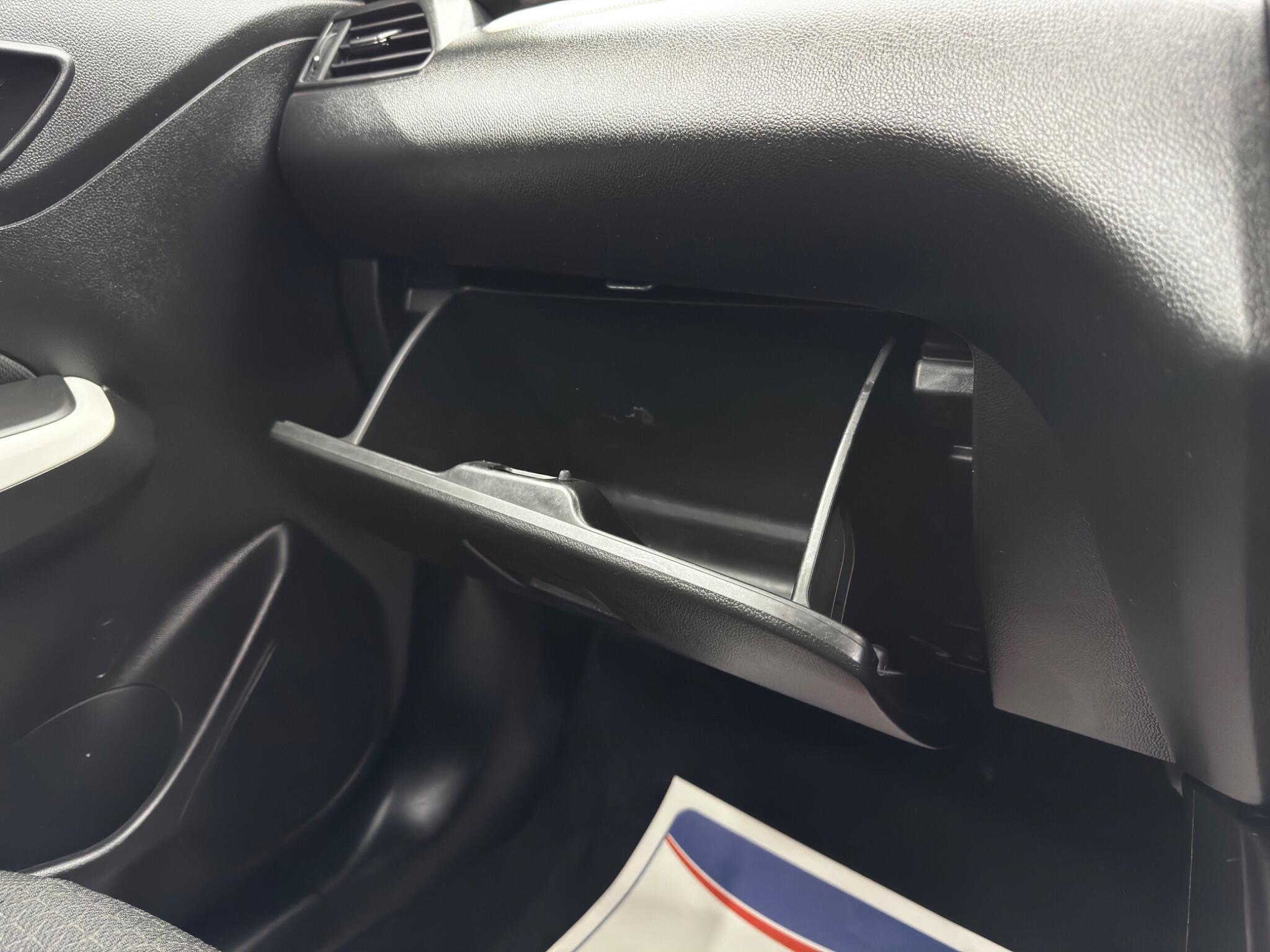 Suzuki Swift - Image 31
