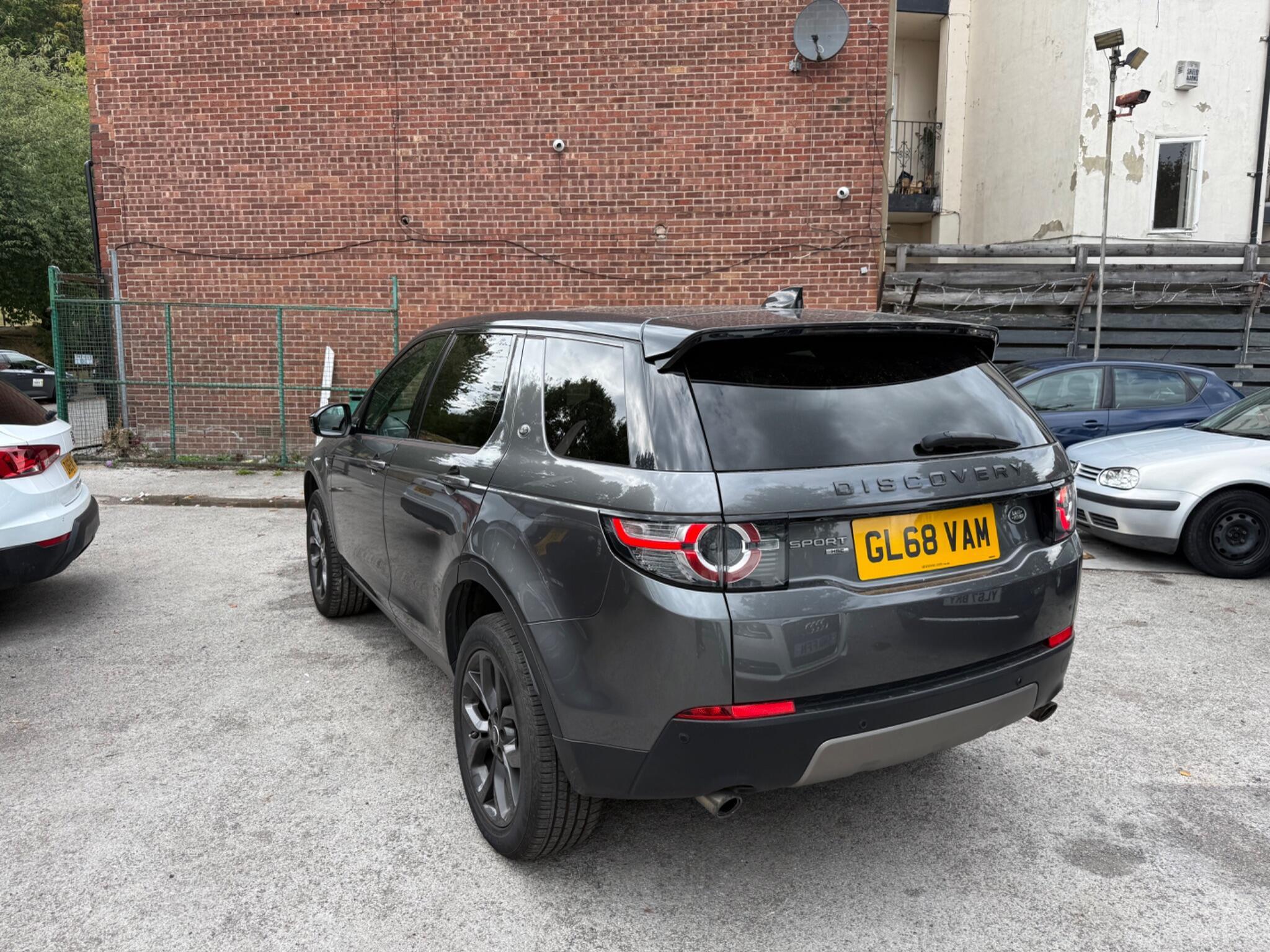 Land Rover DISCOVERY SPORT - Image 5