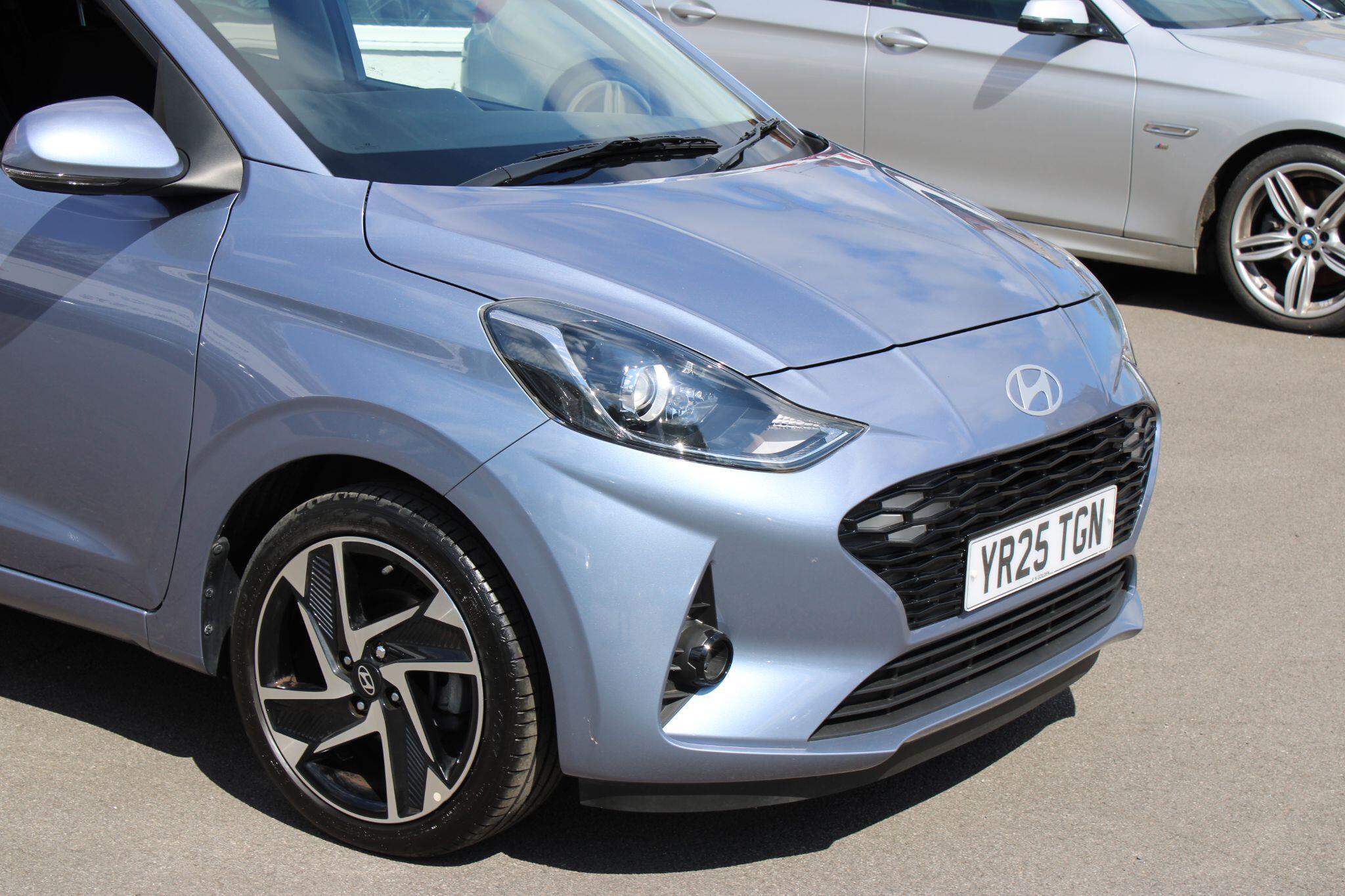 Hyundai i10 - Image 11
