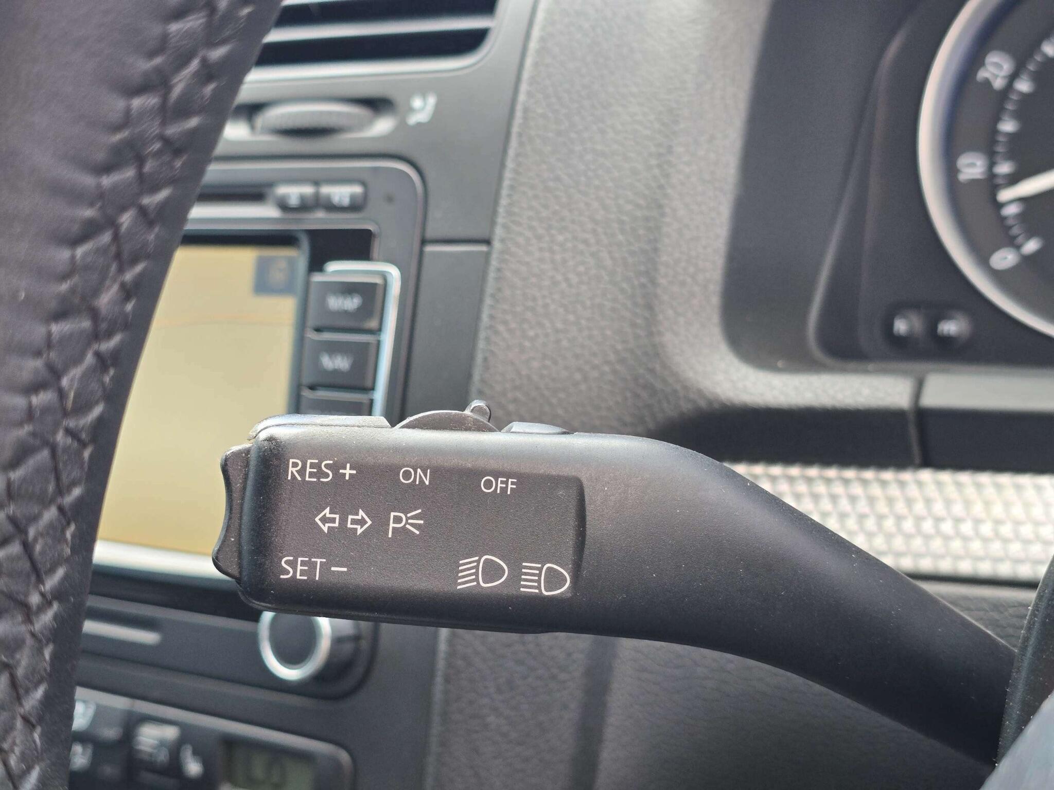 Volkswagen Golf - Image 15