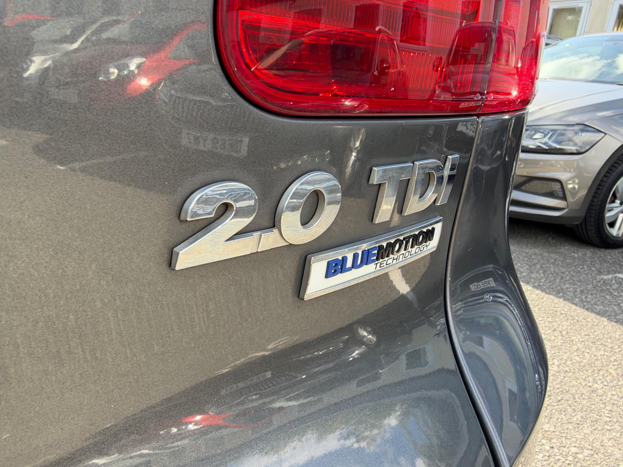 Volkswagen Tiguan - Image 14