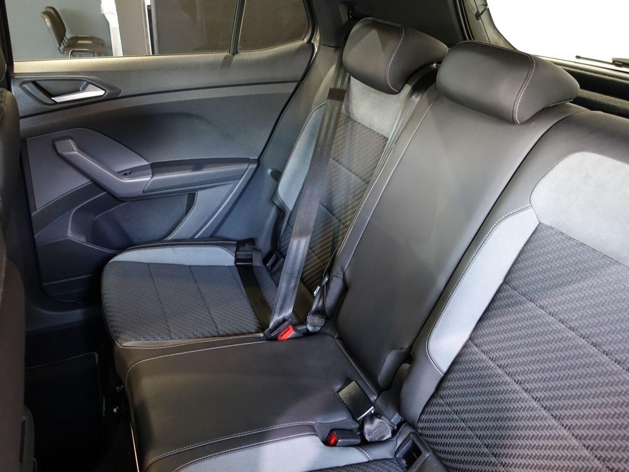 Volkswagen T-Cross - Image 17