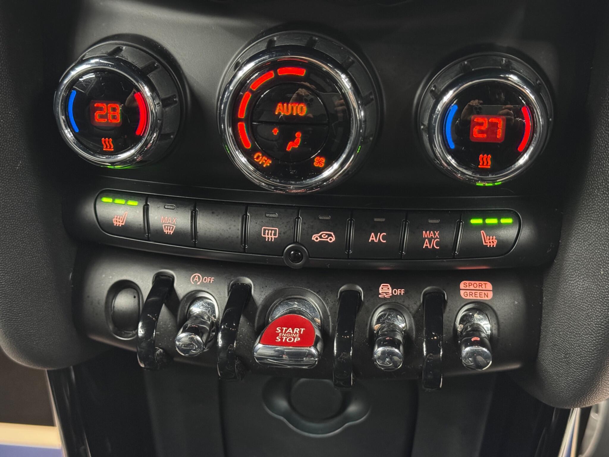 MINI Hatch - Image 26